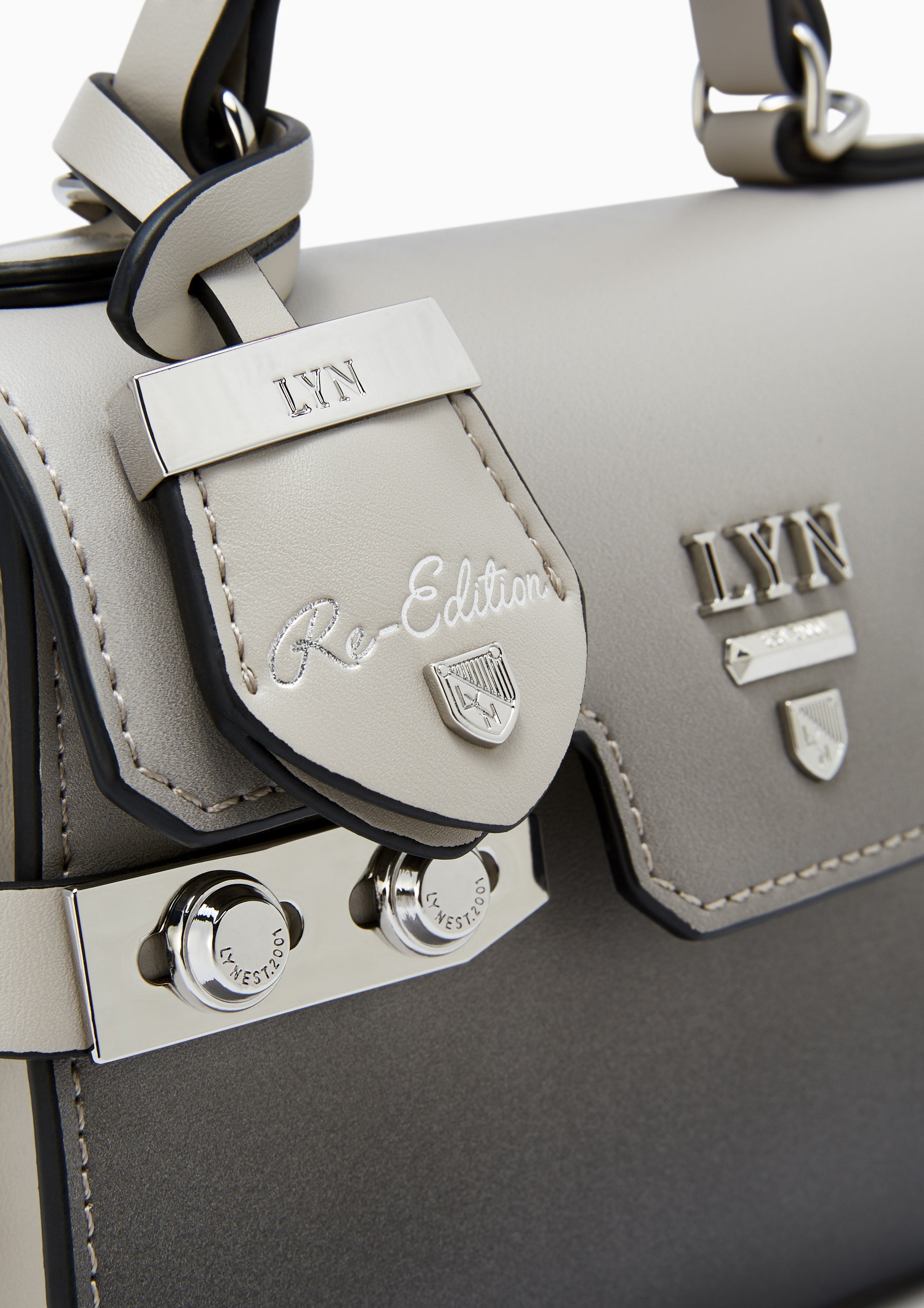 Fineness Re-Edition Xs Top Handle Bag Black