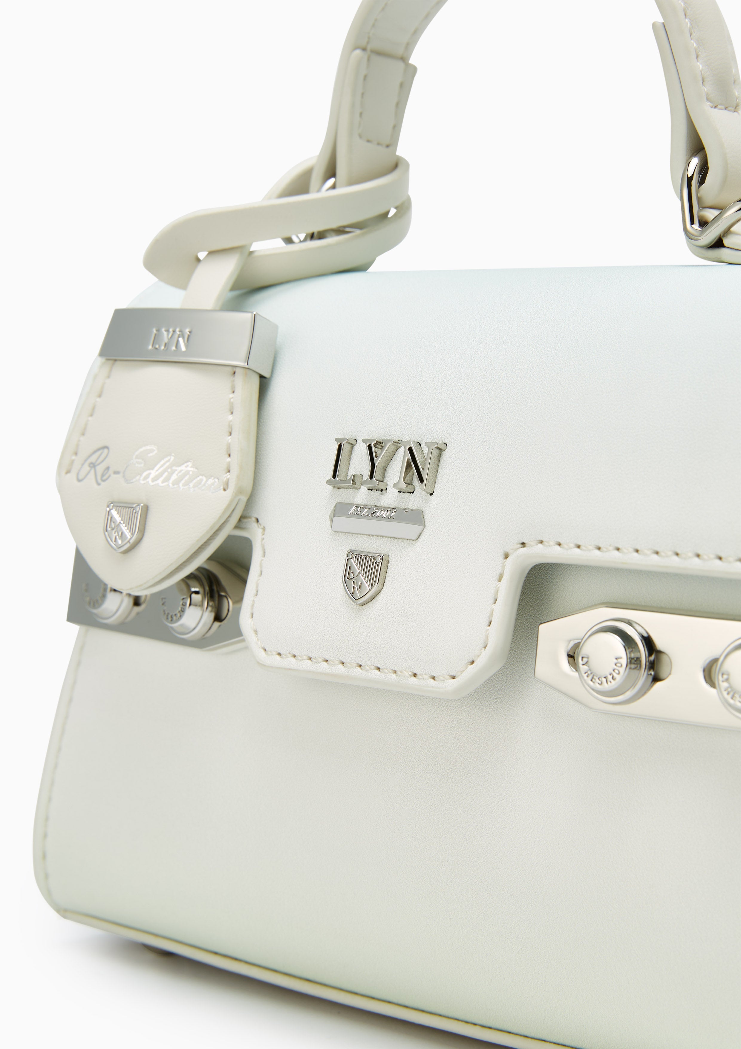 กระเป๋าถือ Fineness Re-Edition XS