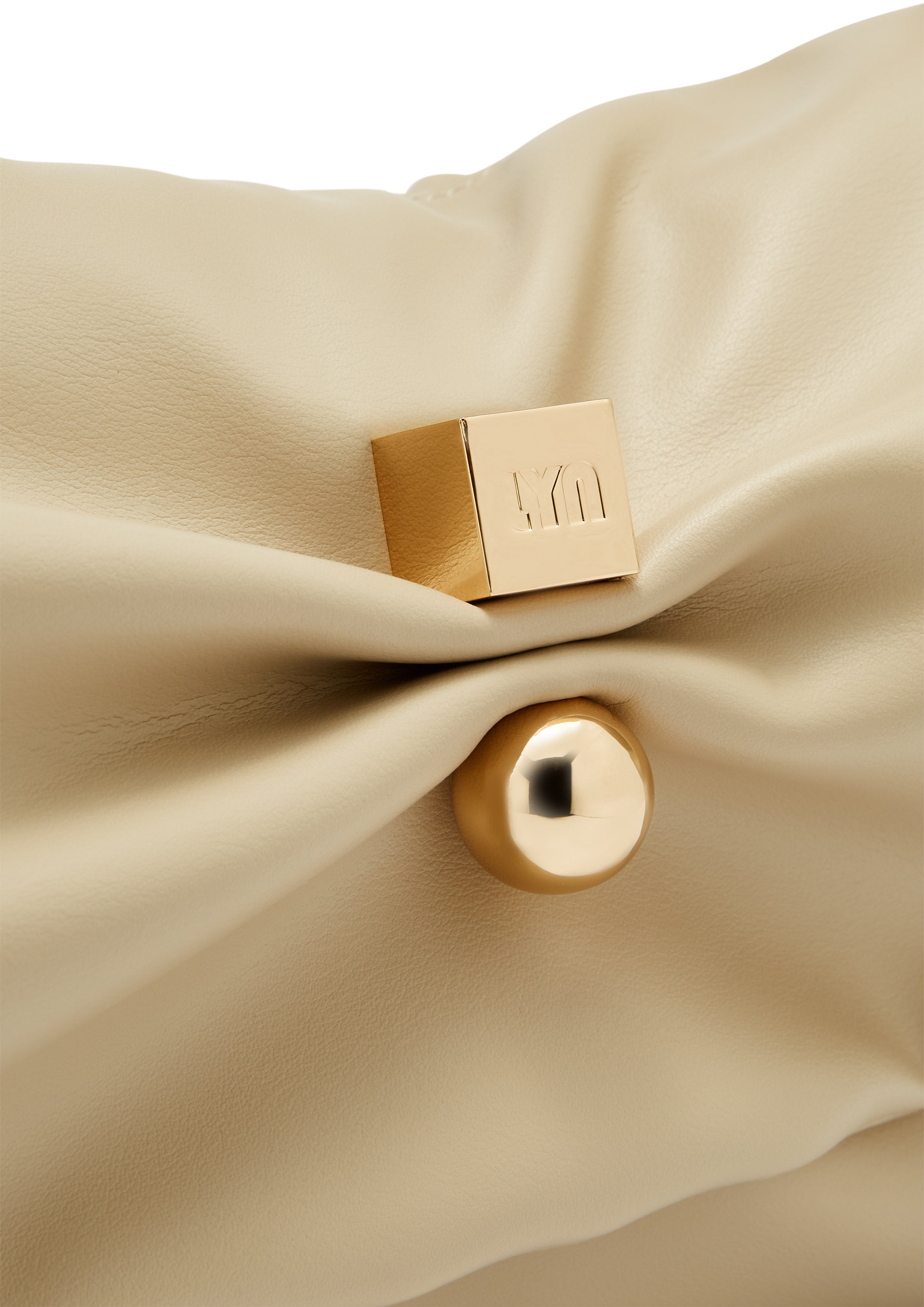 กระเป๋าสะพายไหล่ Yuki S