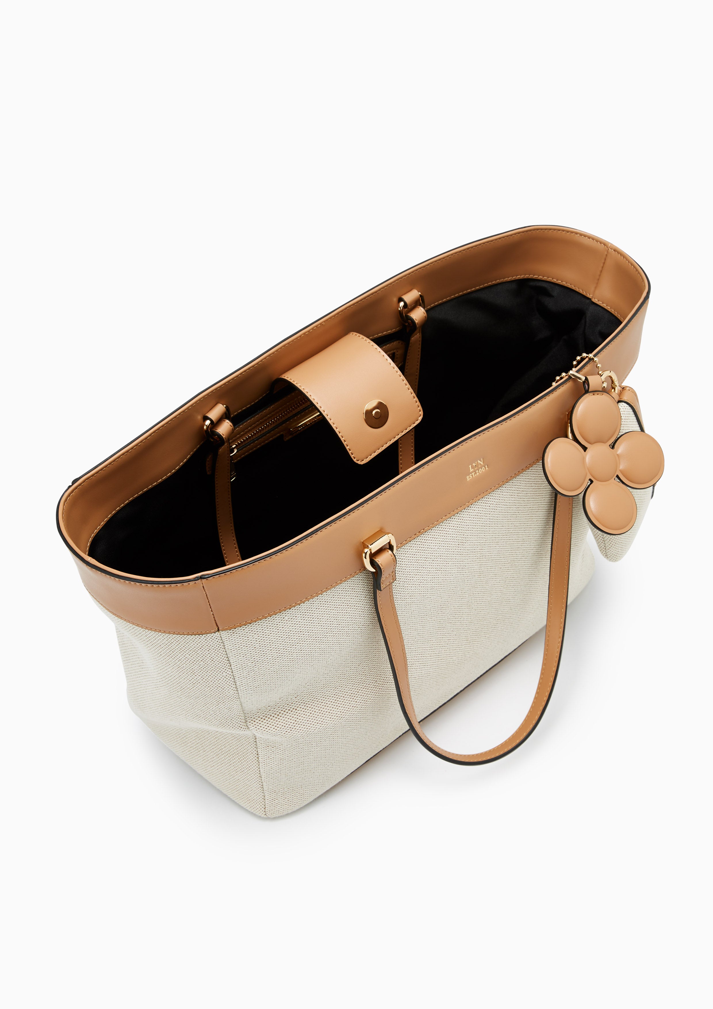 กระเป๋าโท้ท Corey XL