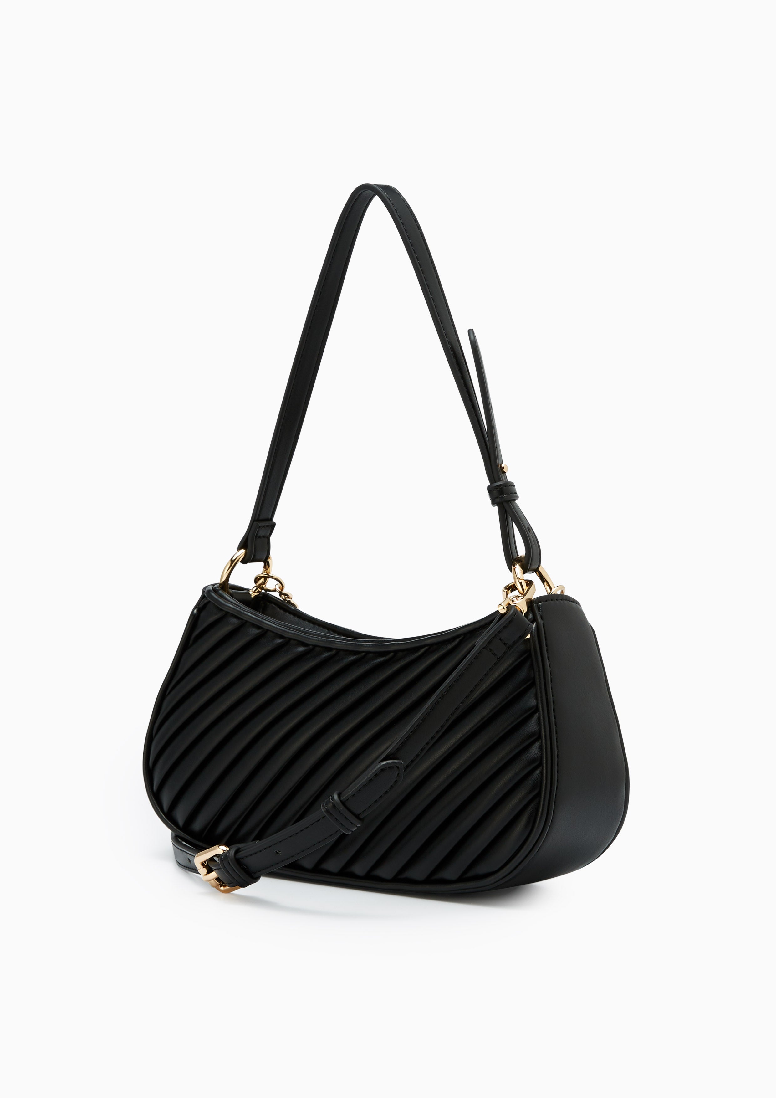 กระเป๋าสะพายไหล่ รุ่น Pleat Brighton