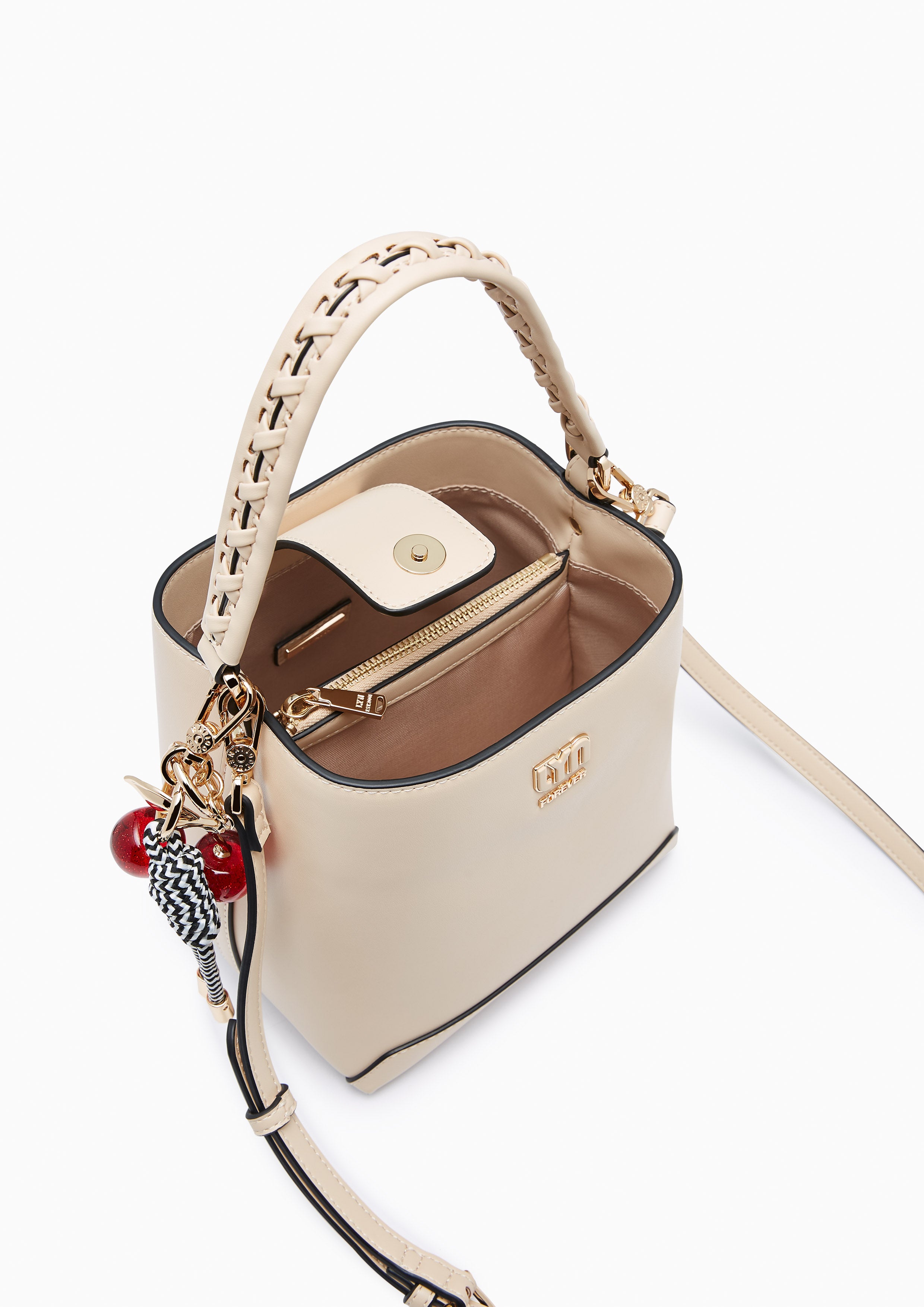 กระเป๋าทรงถัง Bethany M