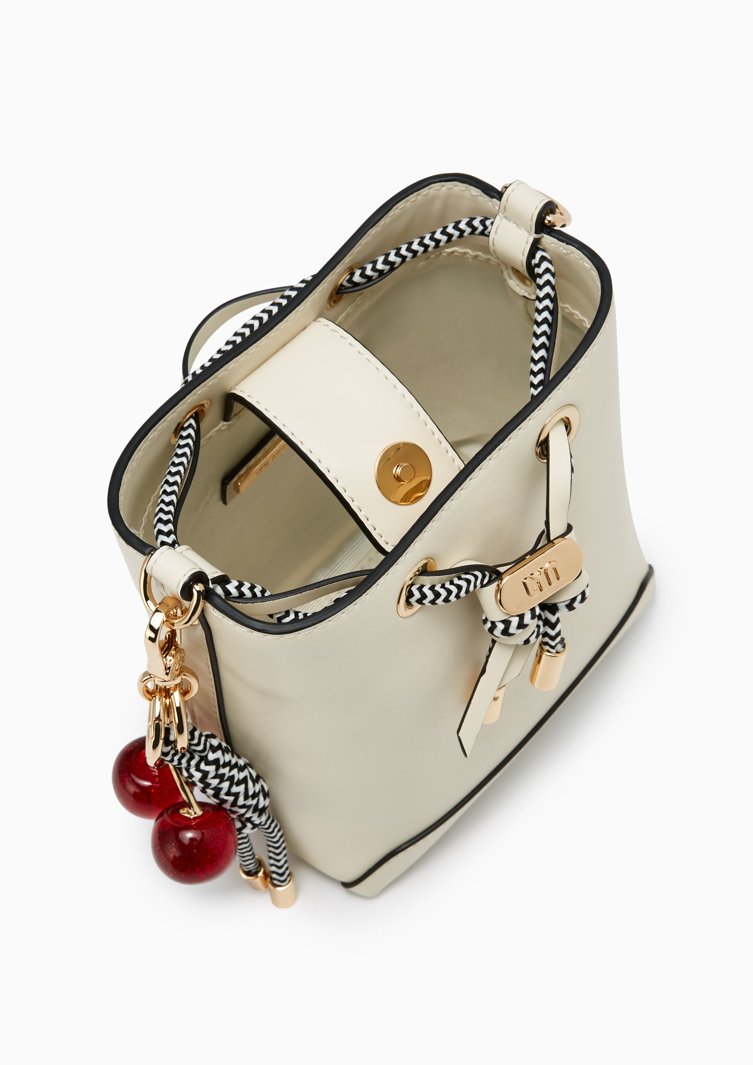 กระเป๋าทรงถัง Bethany Mini