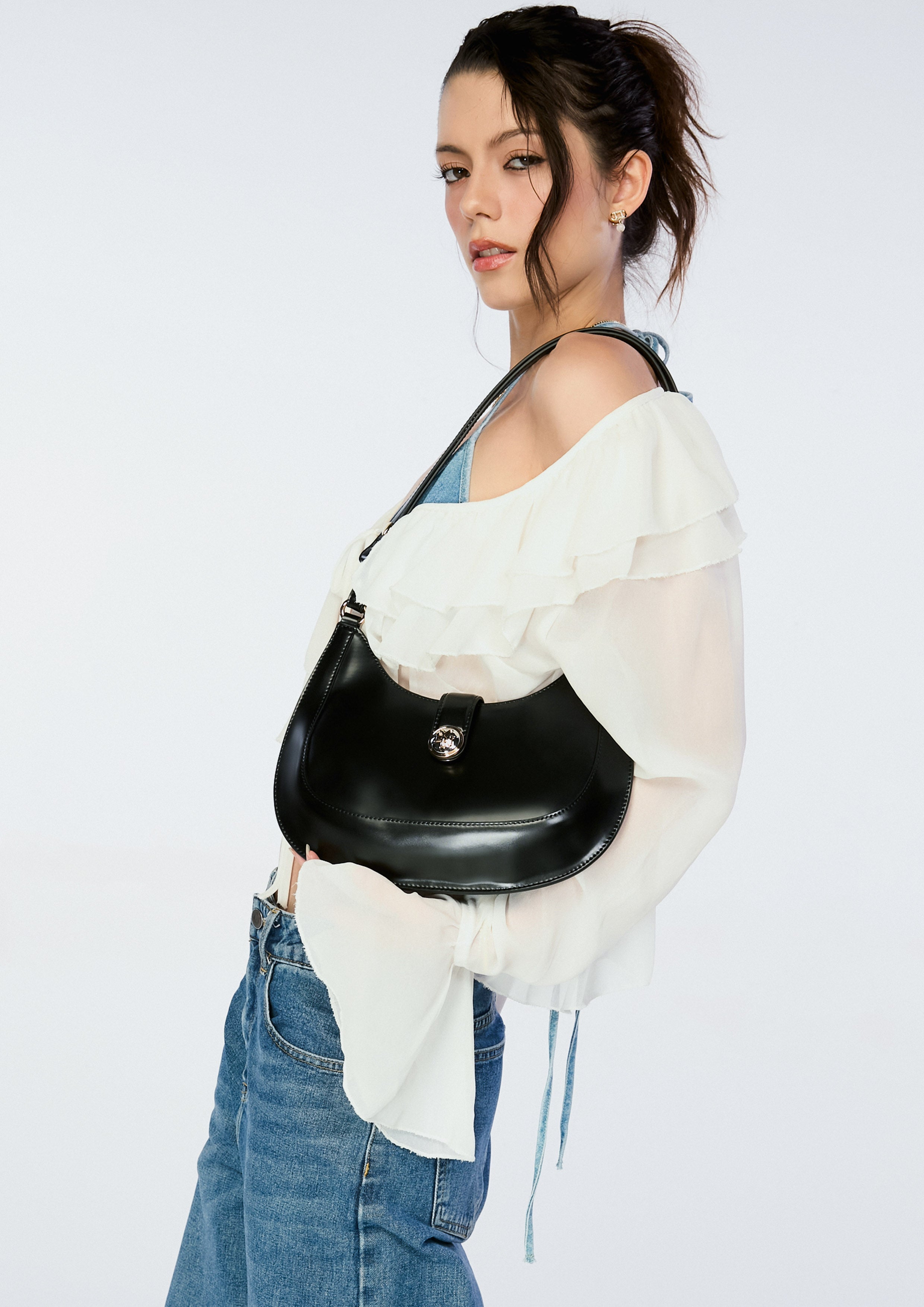 กระเป๋าสะพายไหล่ Venus M