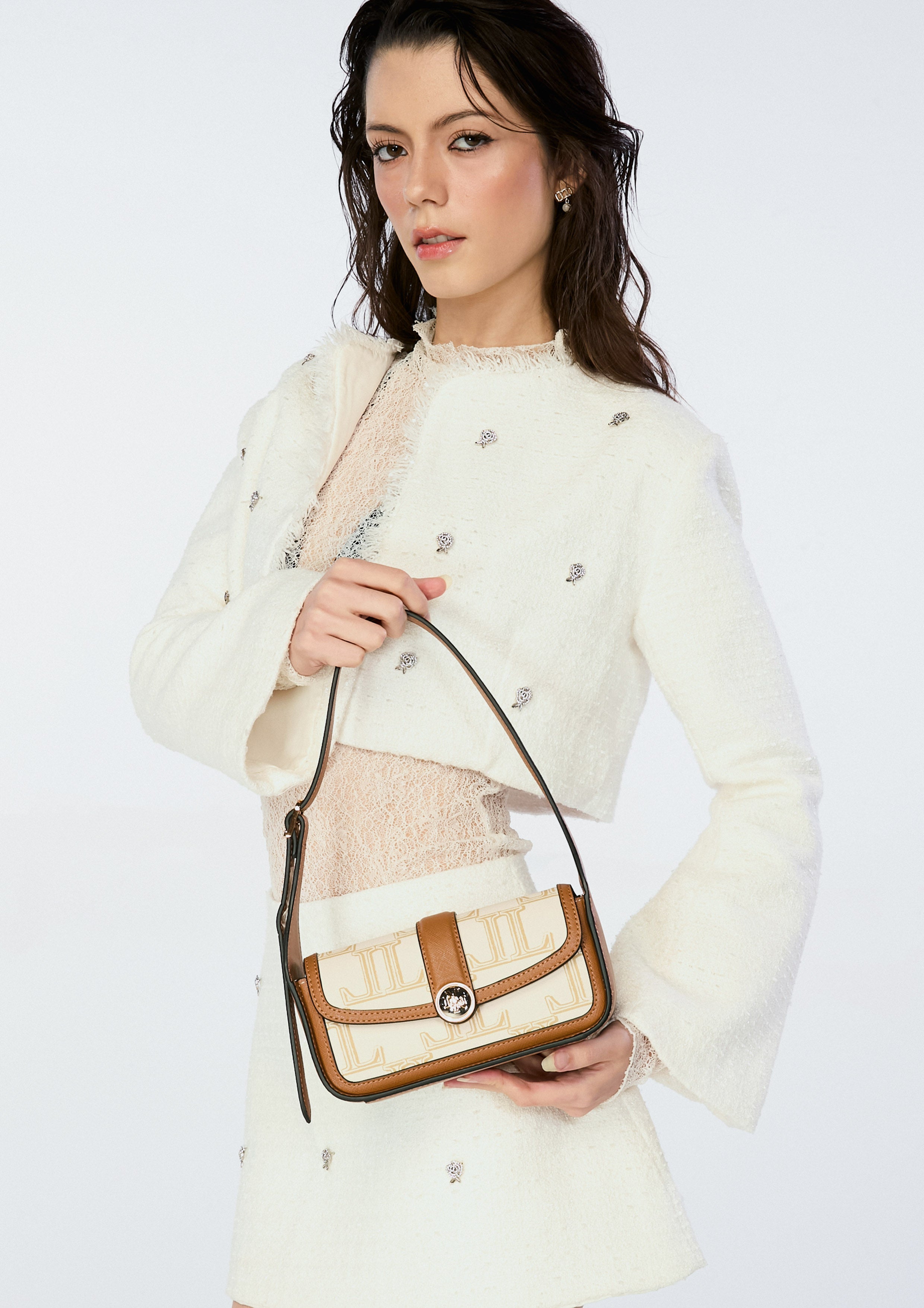 กระเป๋าสะพายไหล่ Venus S