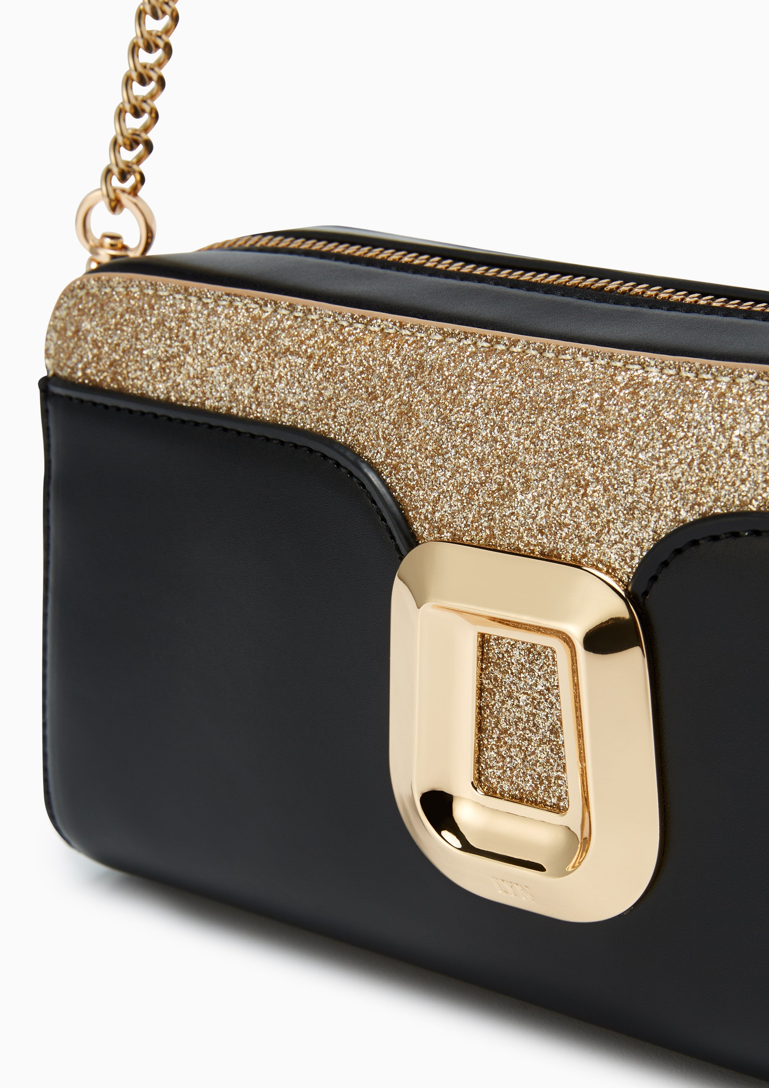 กระเป๋าคลัทช์ Diva