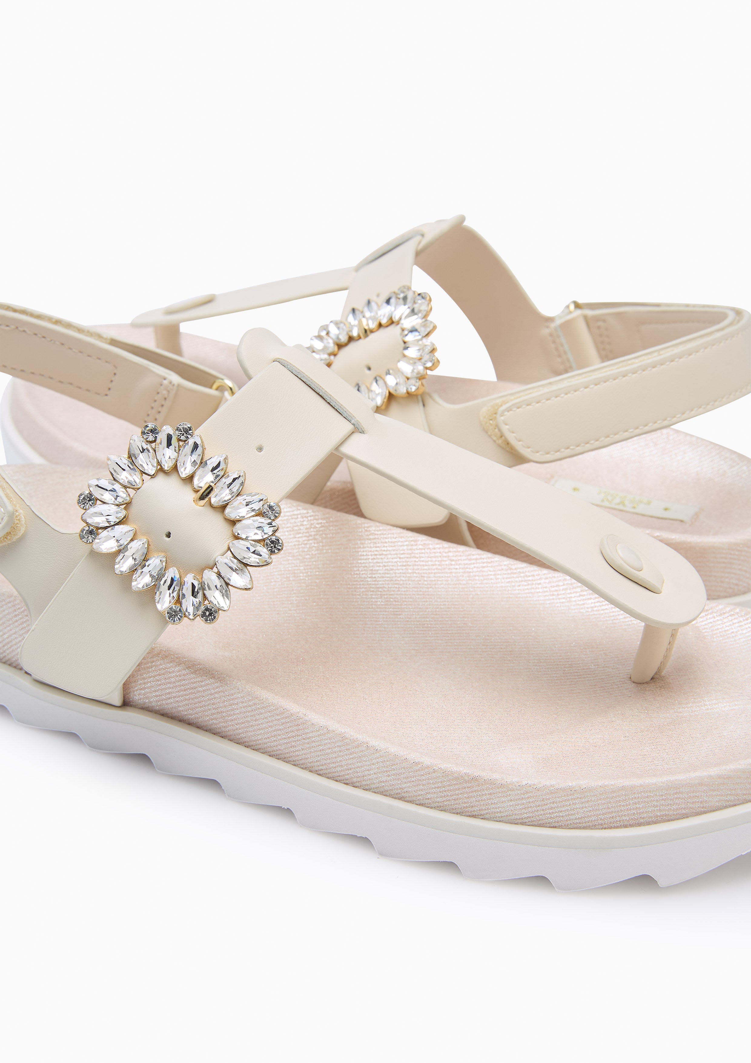Veeni Thong Sandals Ivory