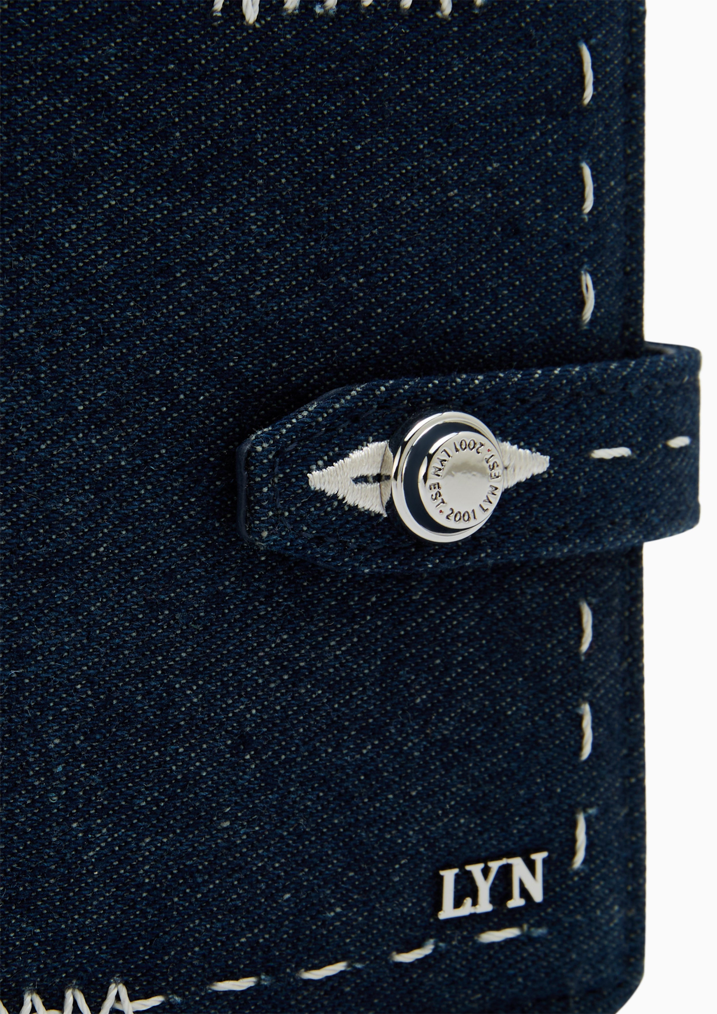 กระเป๋าสตางค์ Re-Edit Stitched