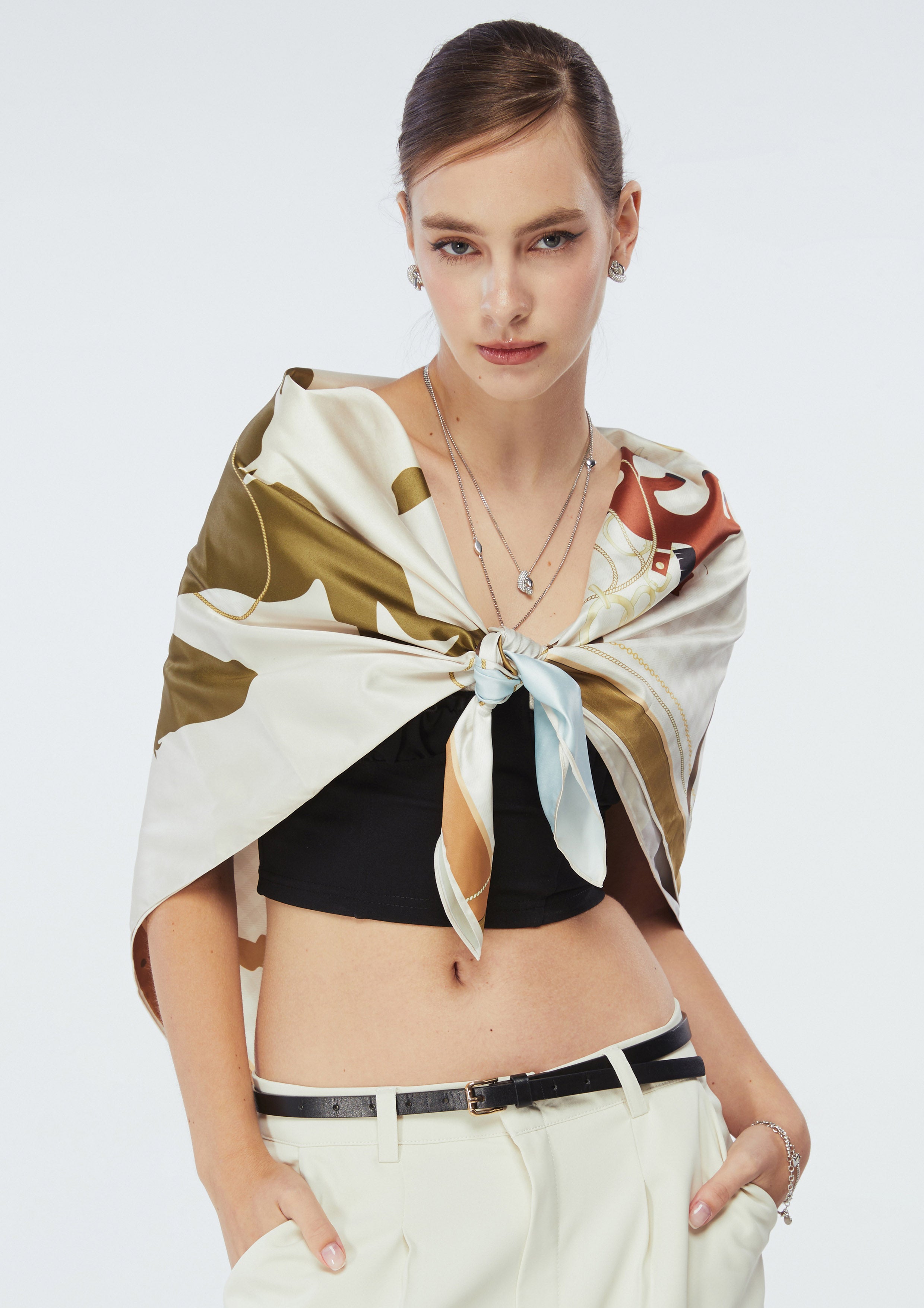 ผ้าพันคอแฟชั่น Hollis