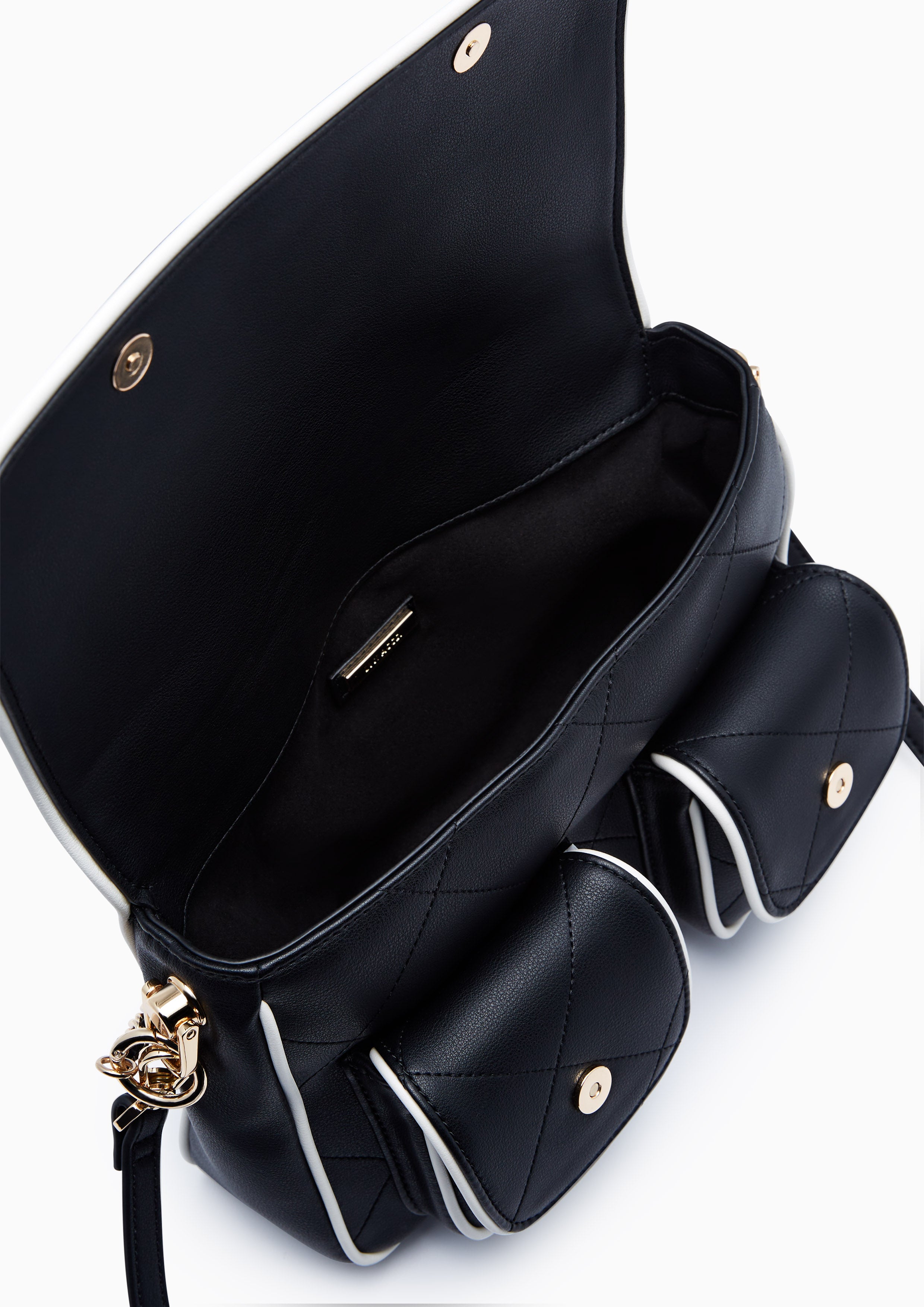 กระเป๋าสะพายข้าง Berri