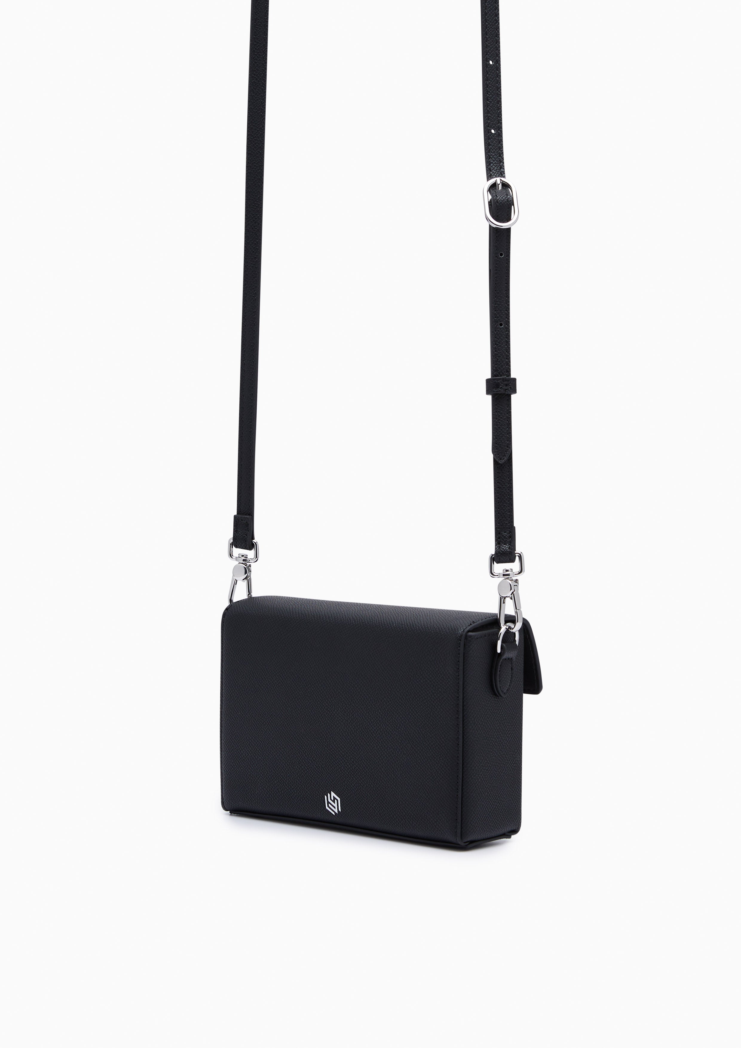 กระเป๋าสะพายข้าง Brent