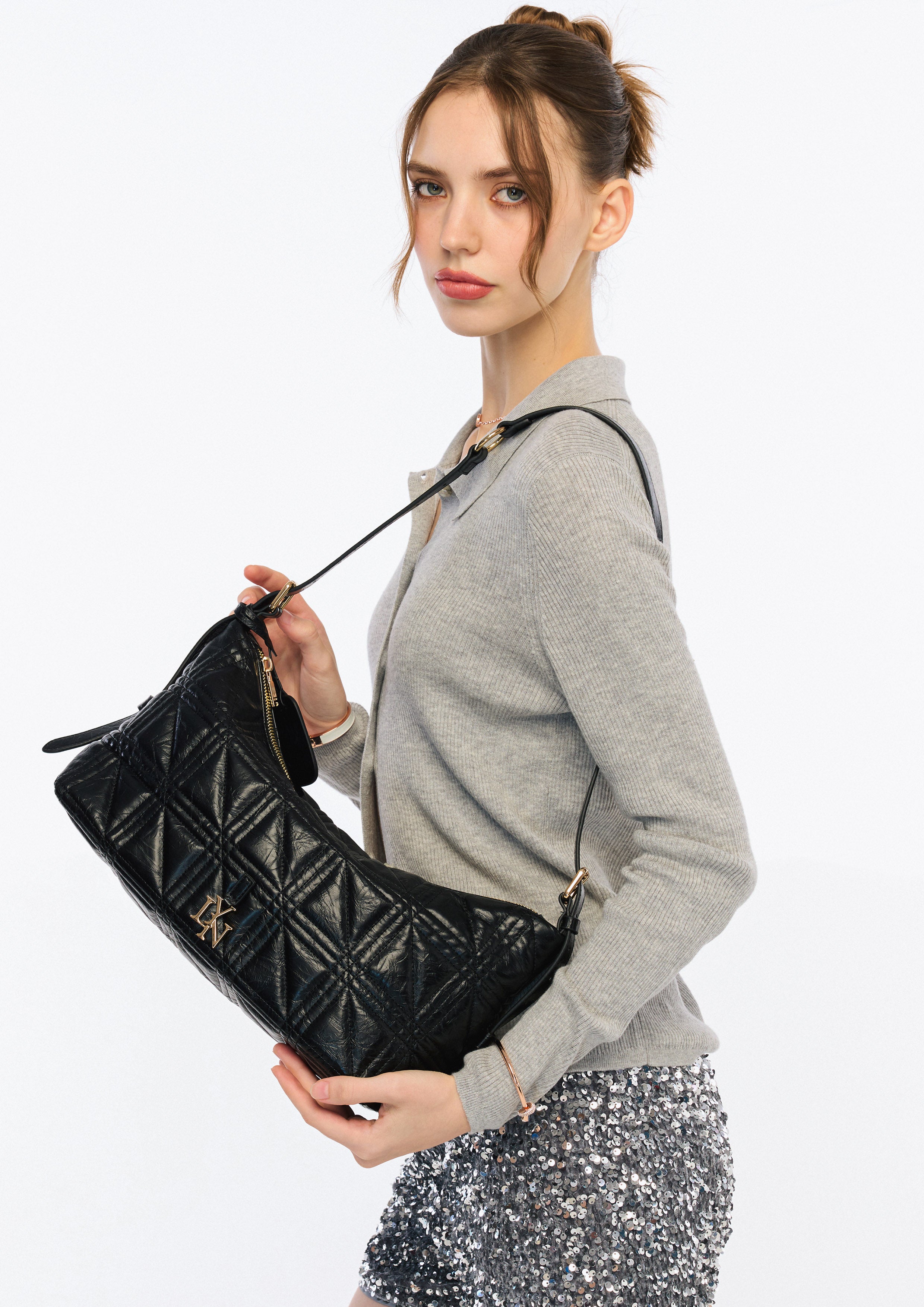 Daniela Xl Shoulder Bag Black