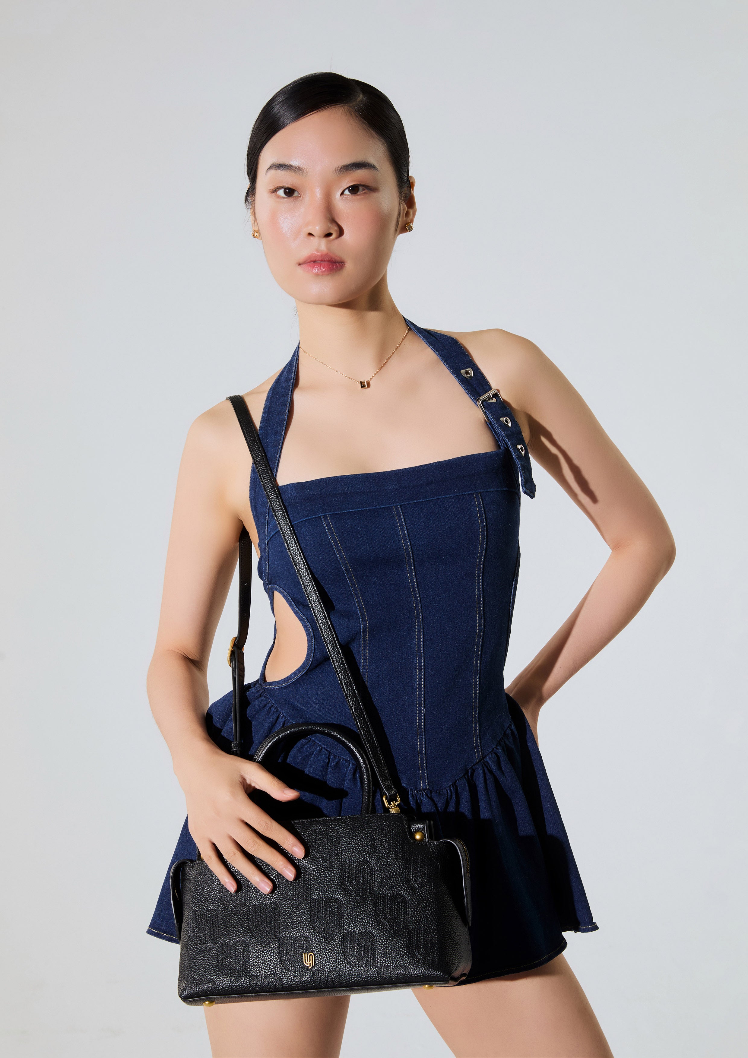 Blondie Infinite M Top Handle Bag Black