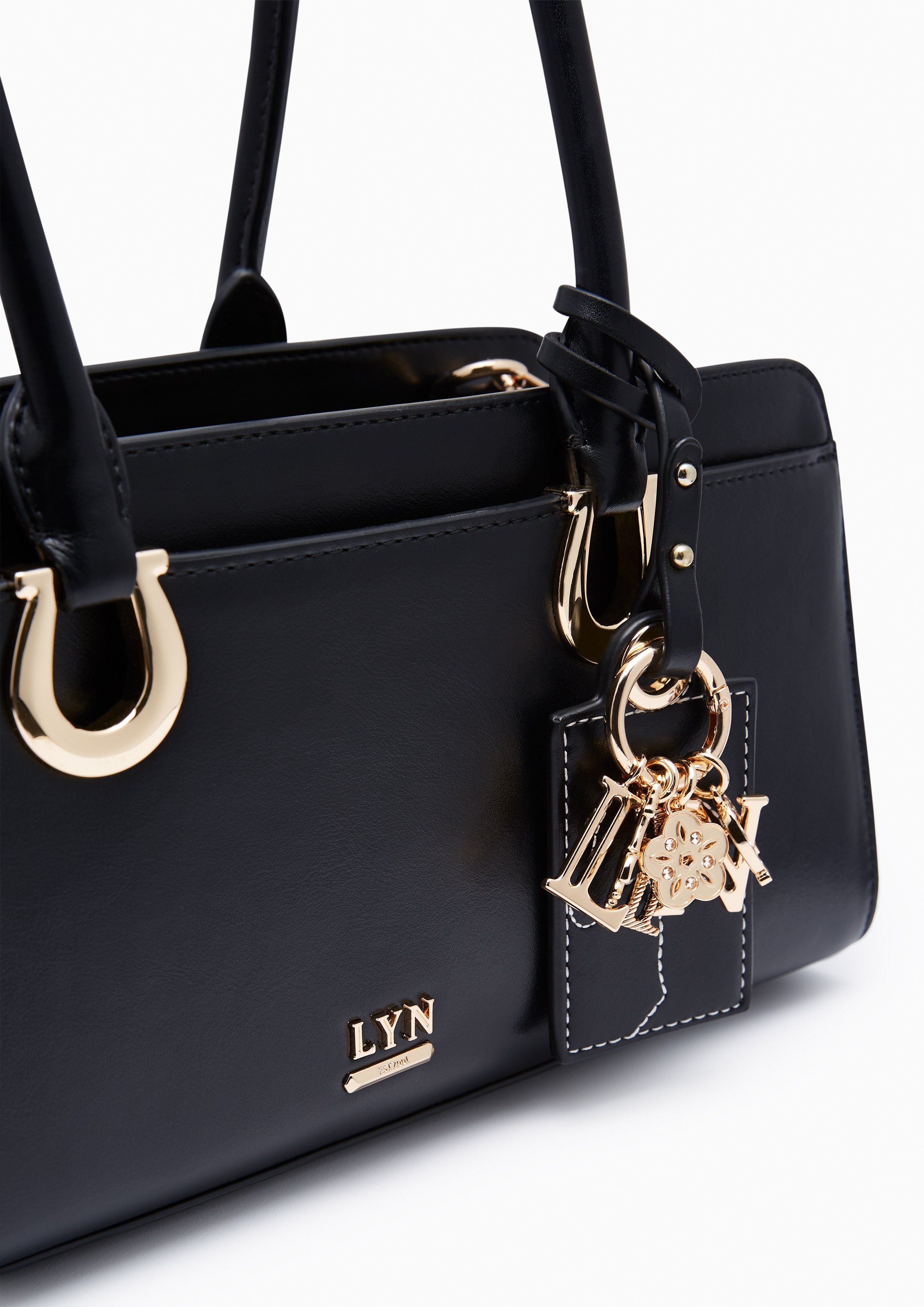 Marshall M Shoulder Bag Black