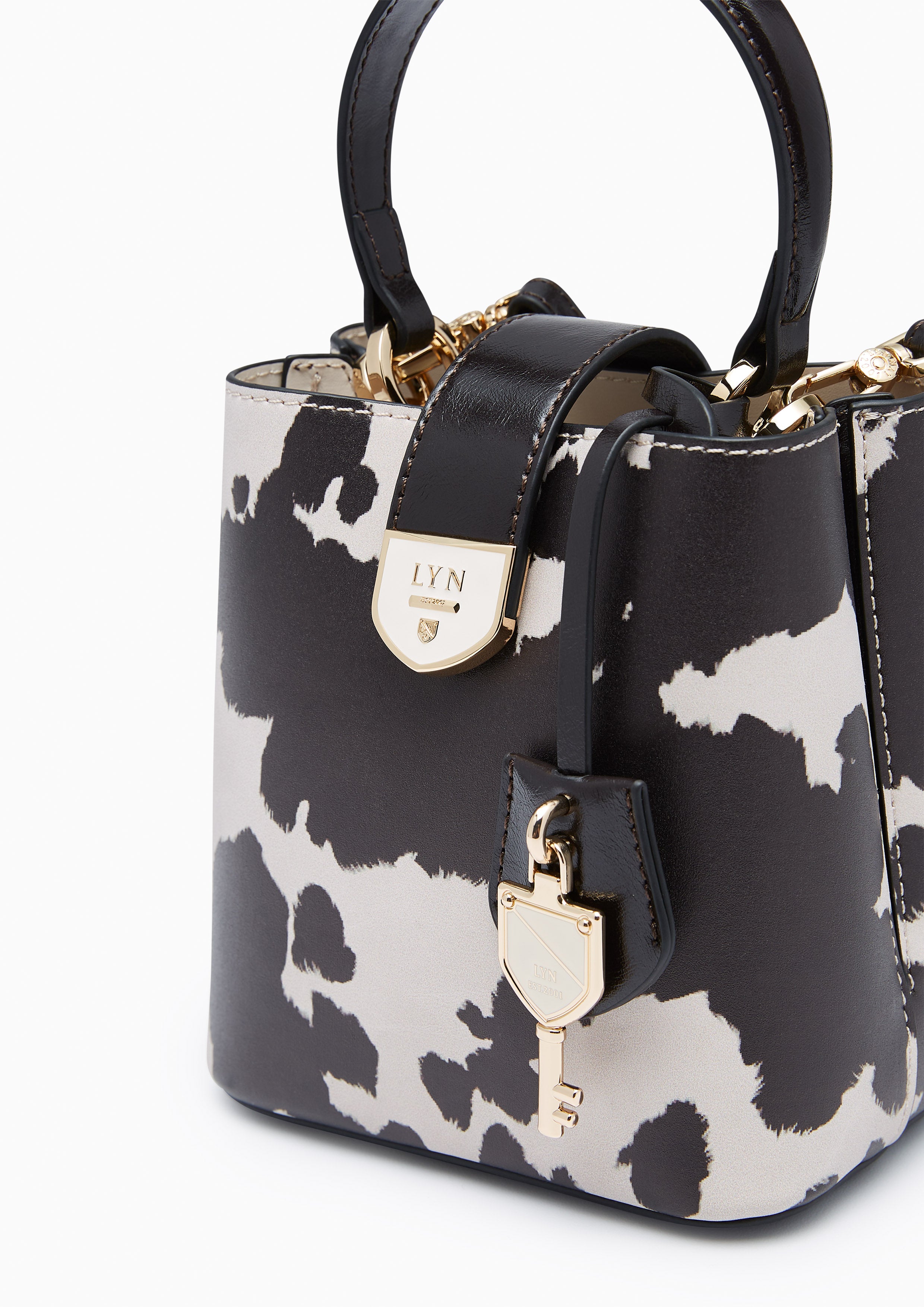 Mustang Astraea Mini Bucket Bag Dark Brown