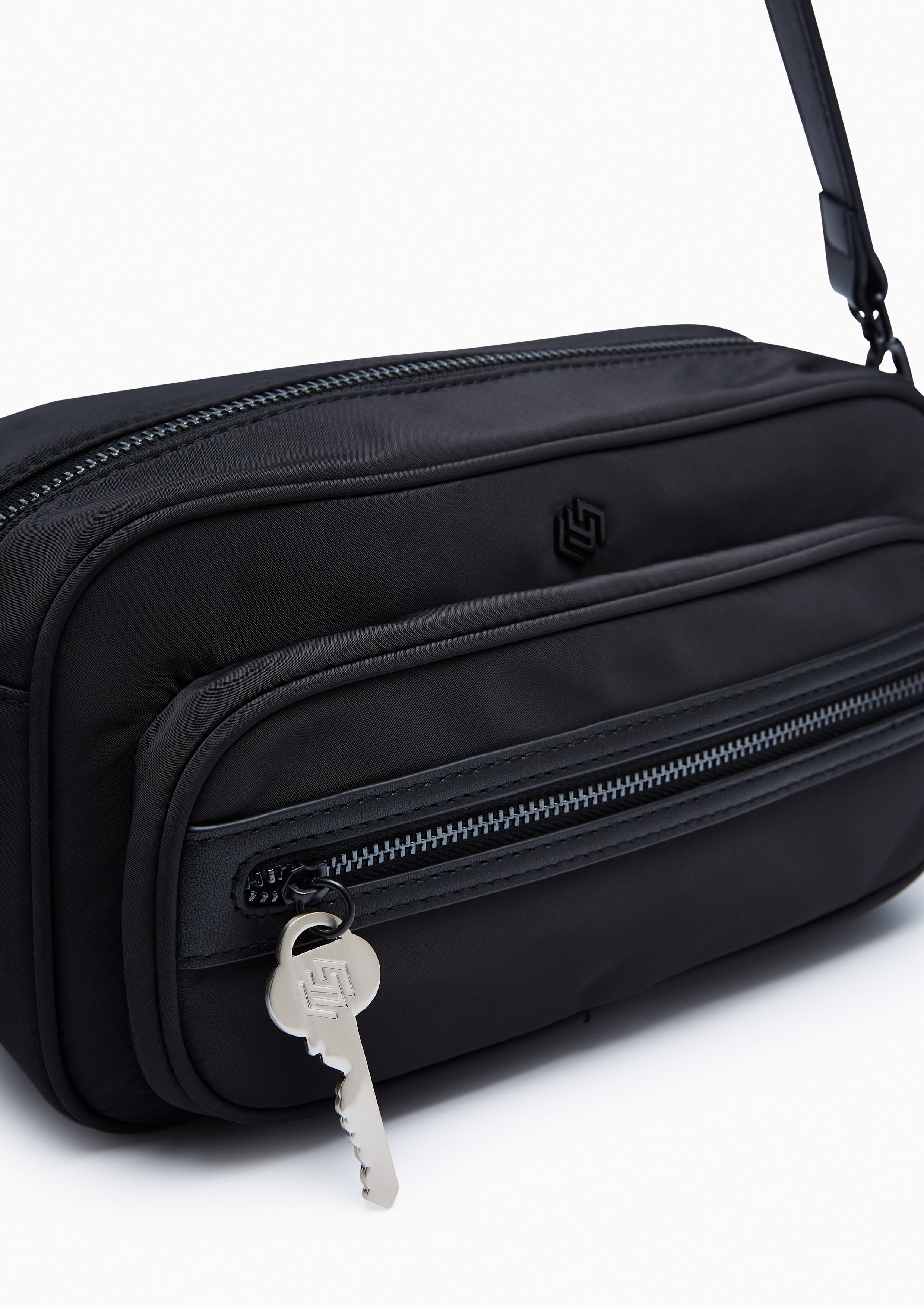 Duncan Shoulder Bag Black