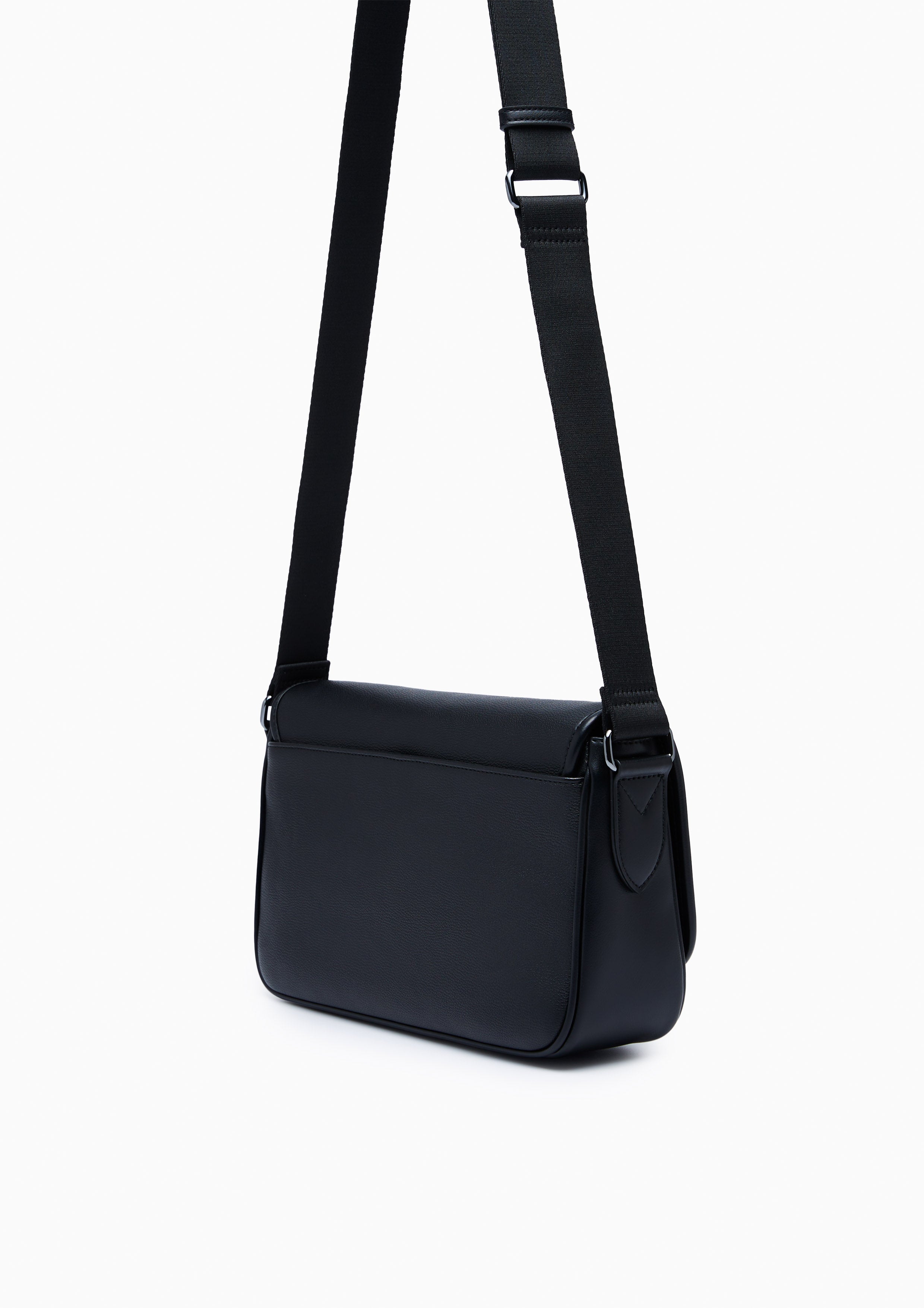 กระเป๋าสะพายข้างผู้ชาย Zoll Infinite