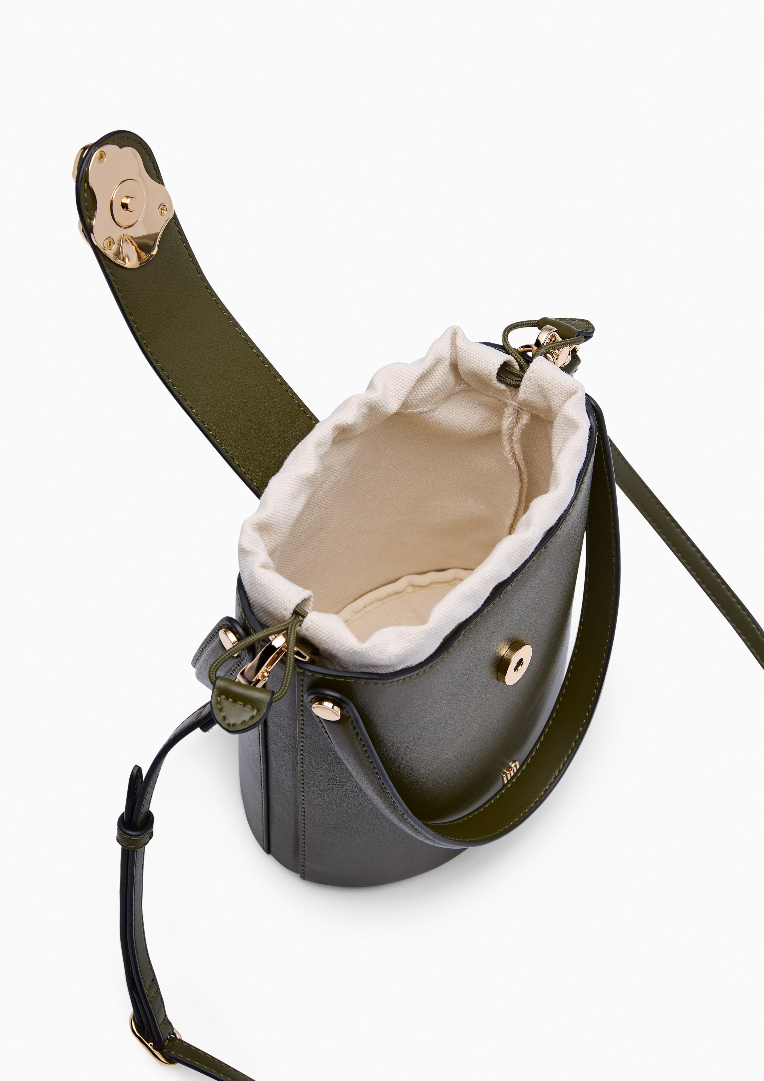 Vary Infinite Bucket Bag Green