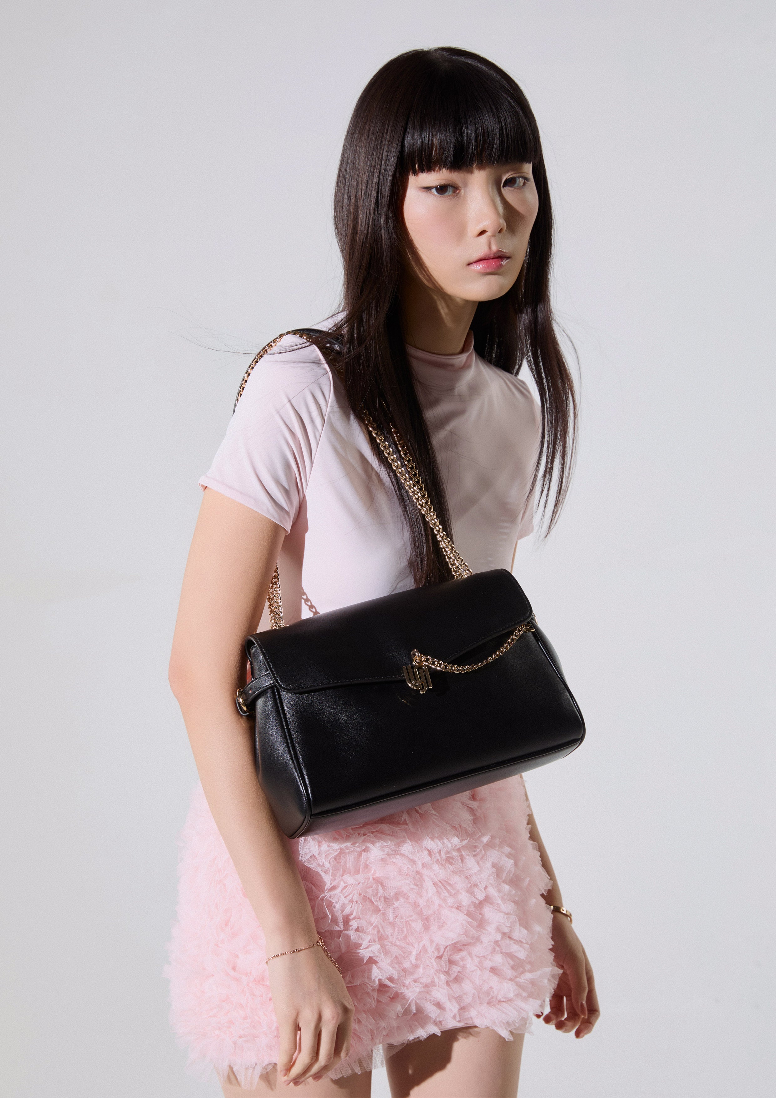 กระเป๋าสะพายไหล่ Voda Infinite M