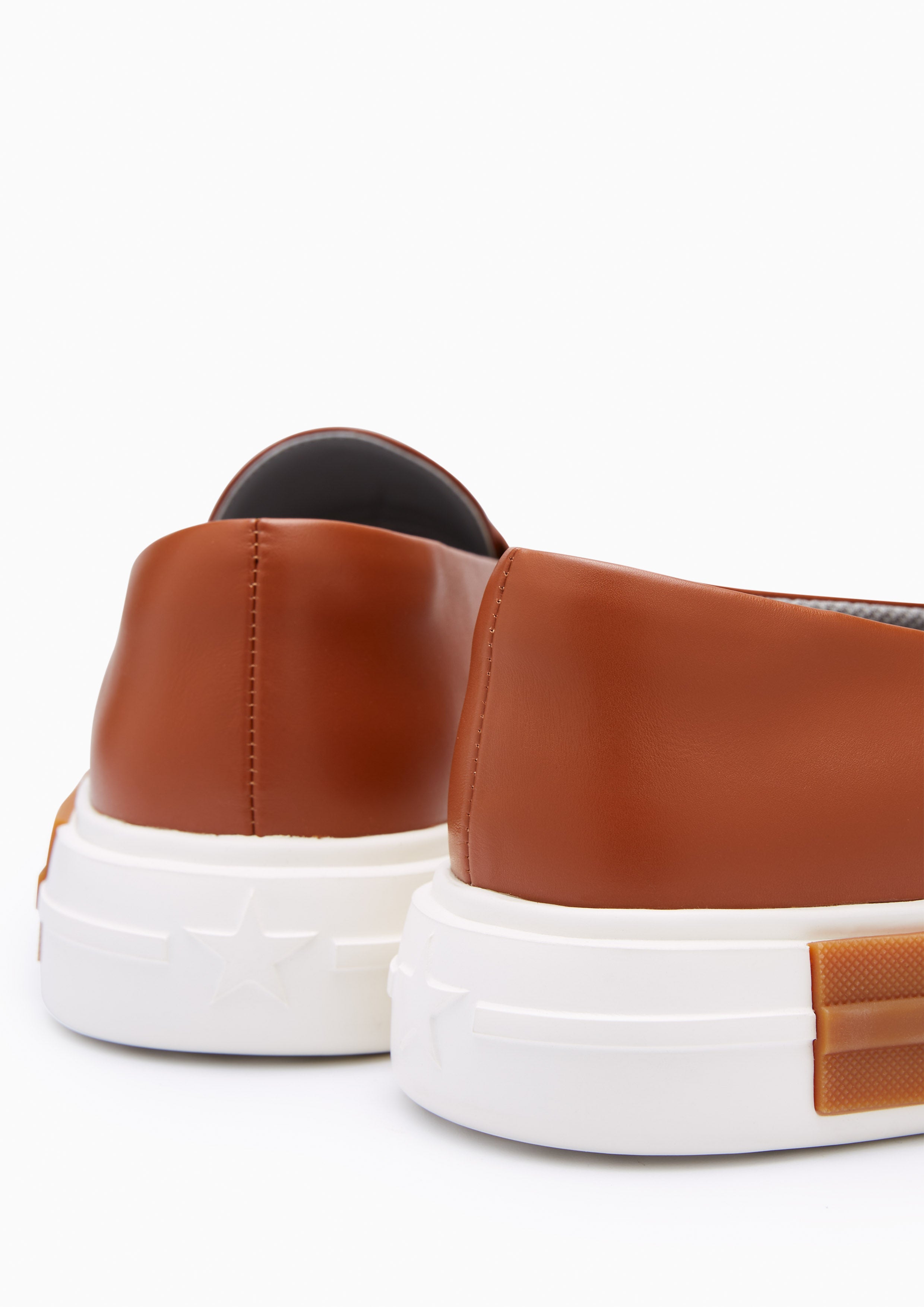 Arkadia Infinite Slip-On Taupe