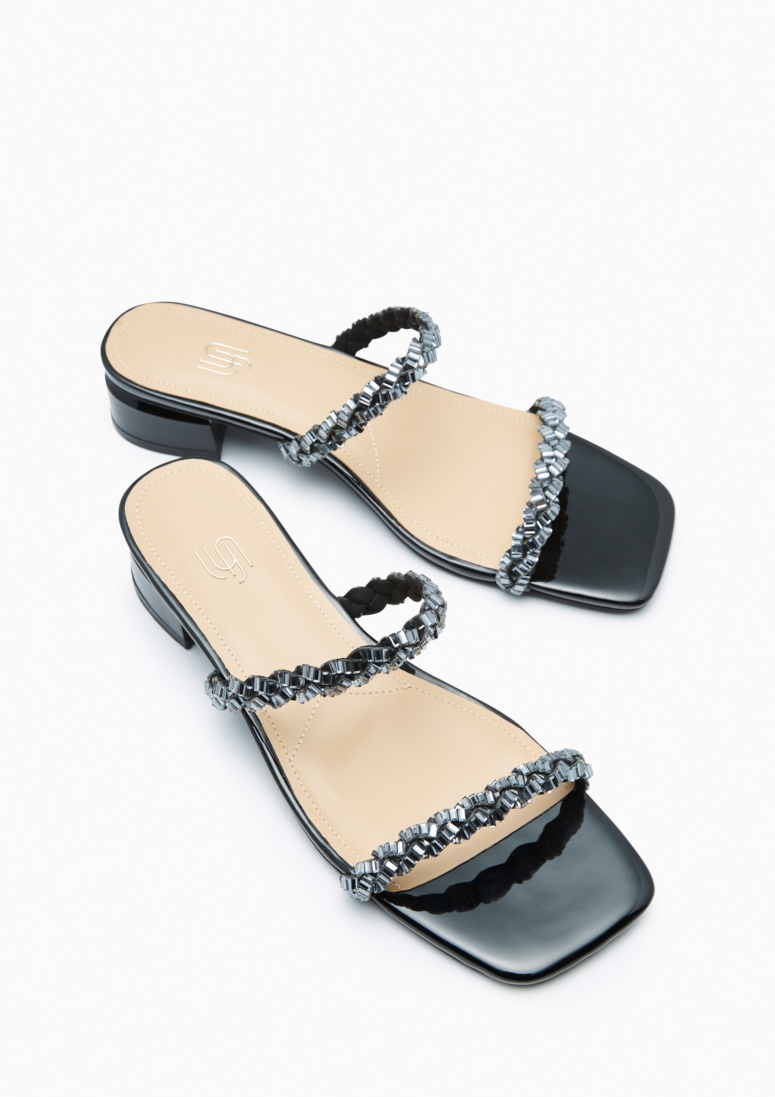 Promise Square Infinite Sandals Black