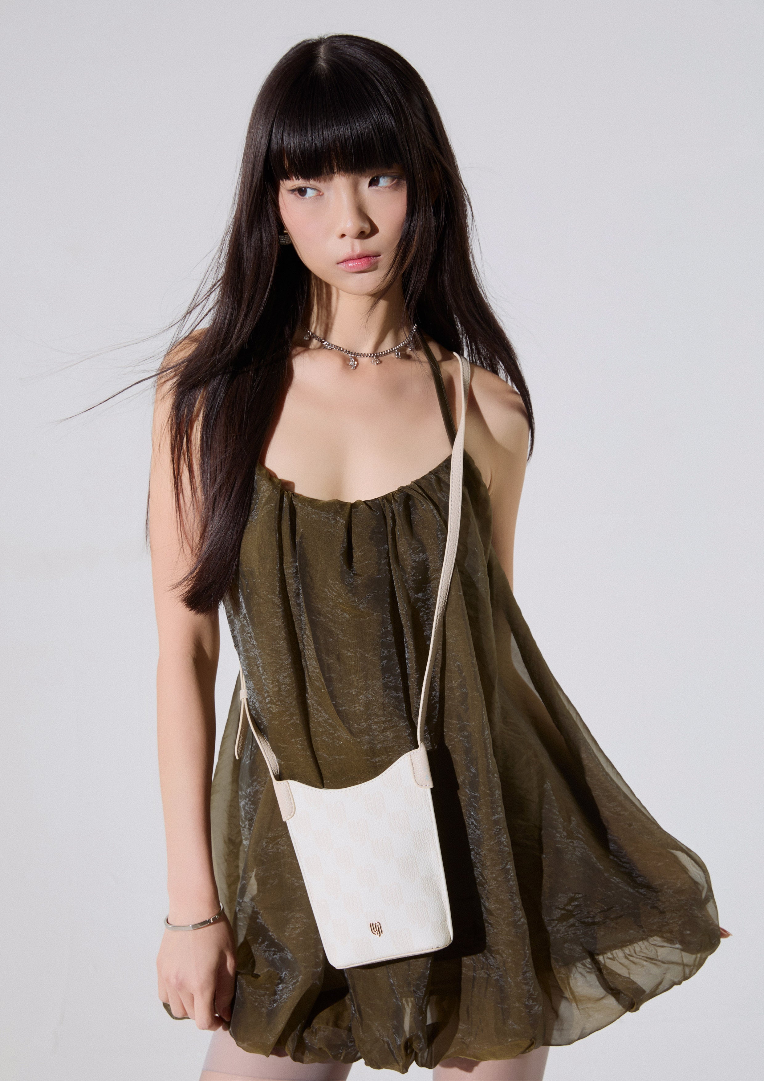 Blondie Infinite Phone Bag Ivory