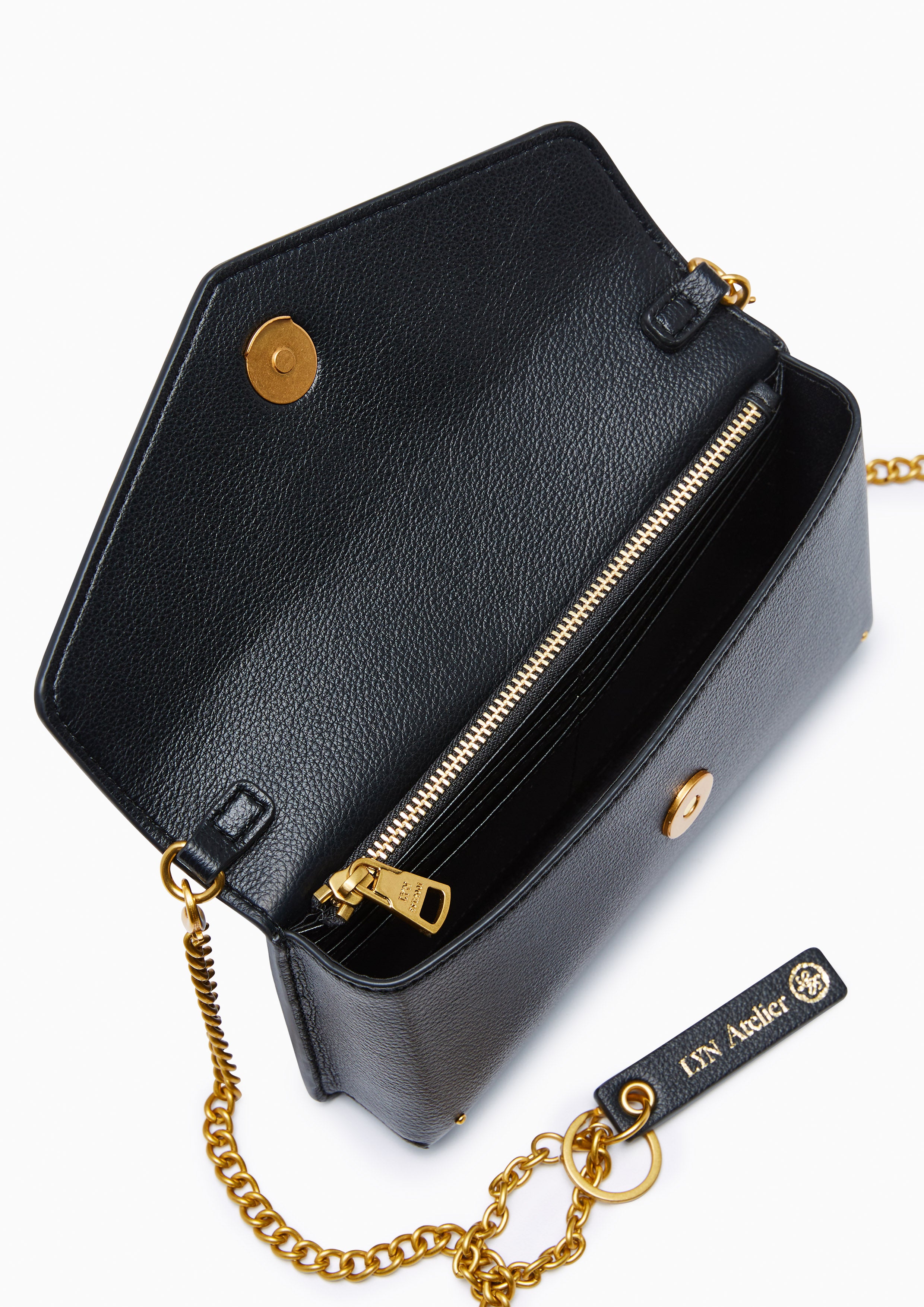 Atelier Wallet On Chain Black