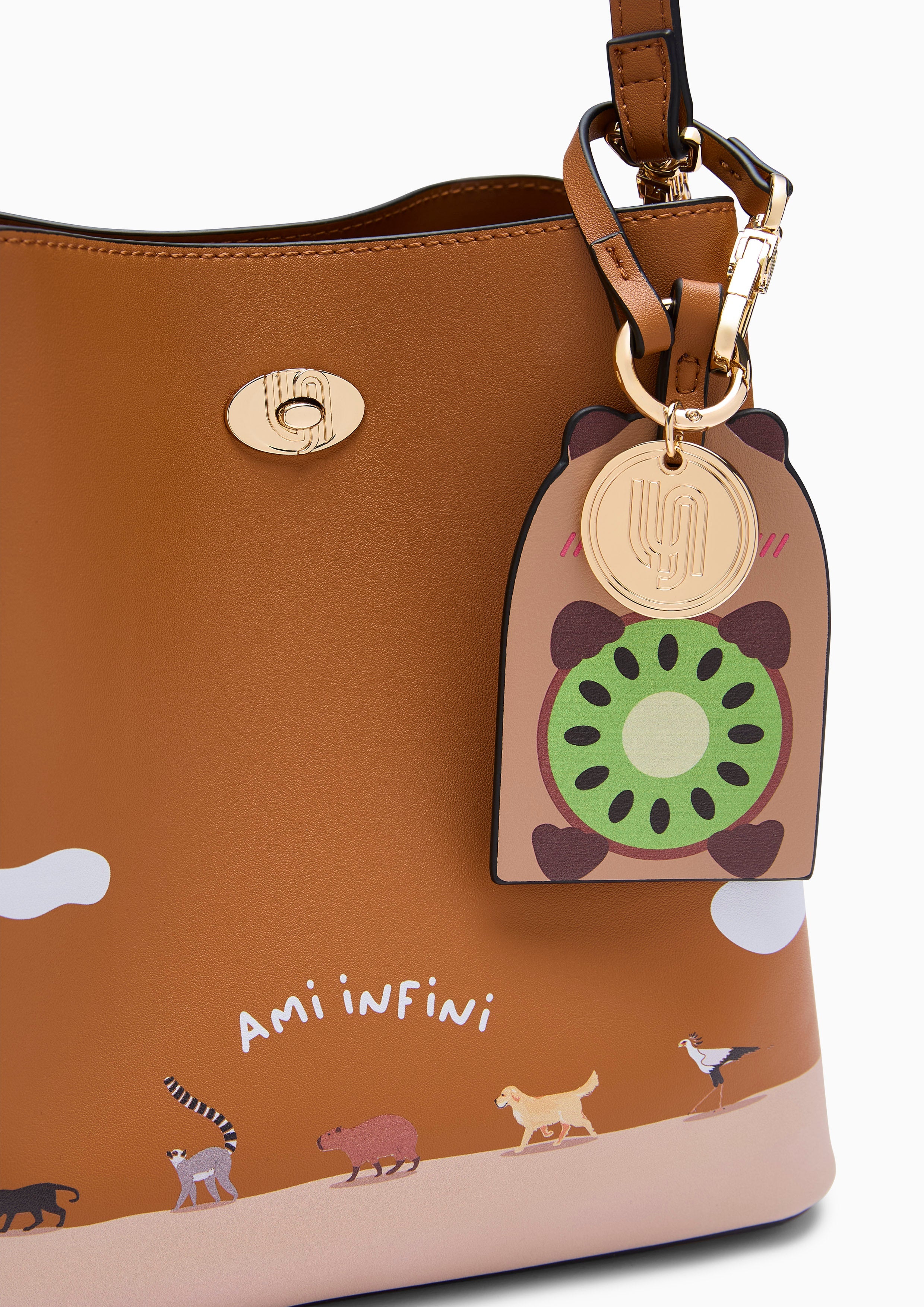 Amitie M Bucket Bag Tan