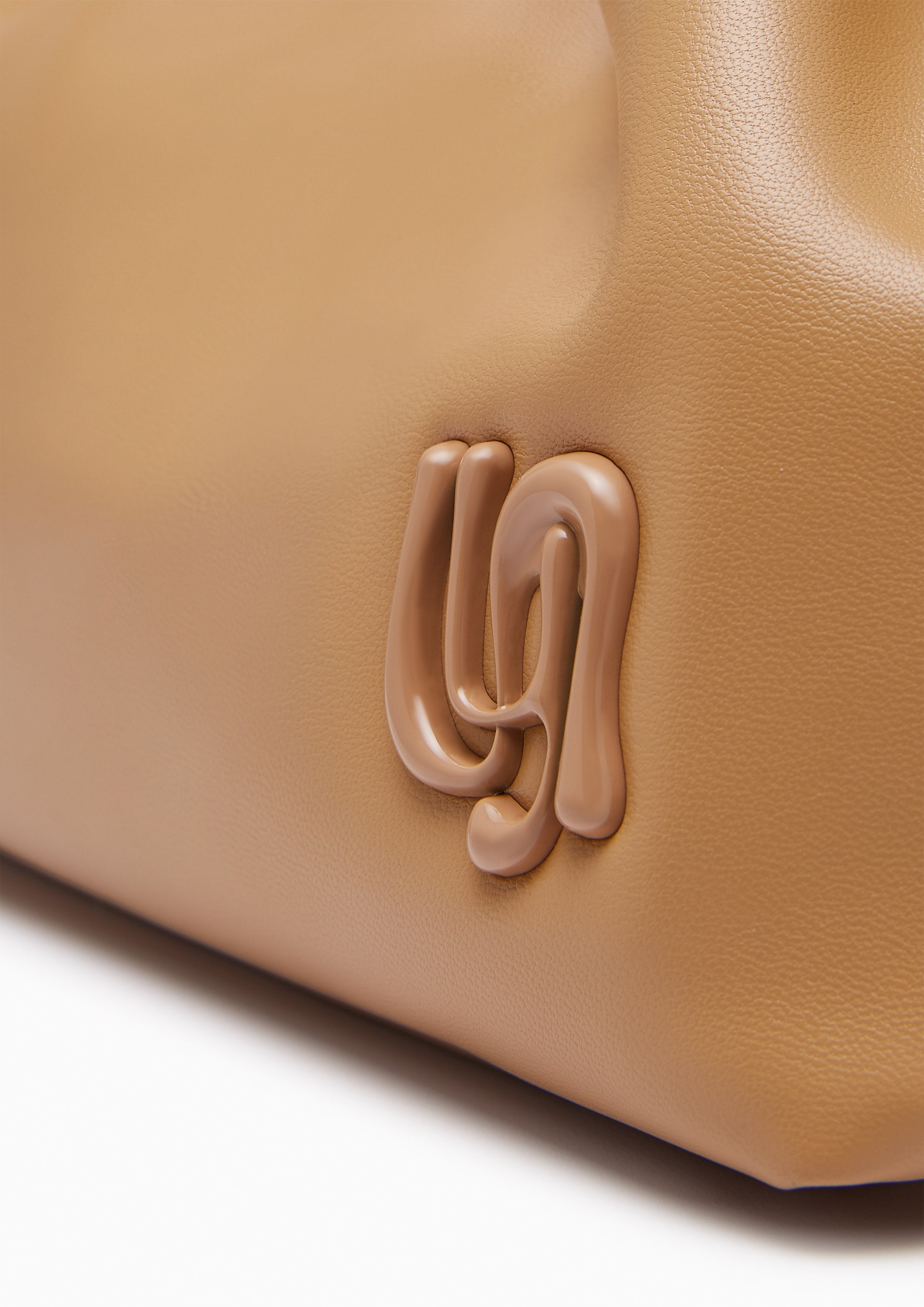 กระเป๋าสะพายข้าง รุ่น Fawn