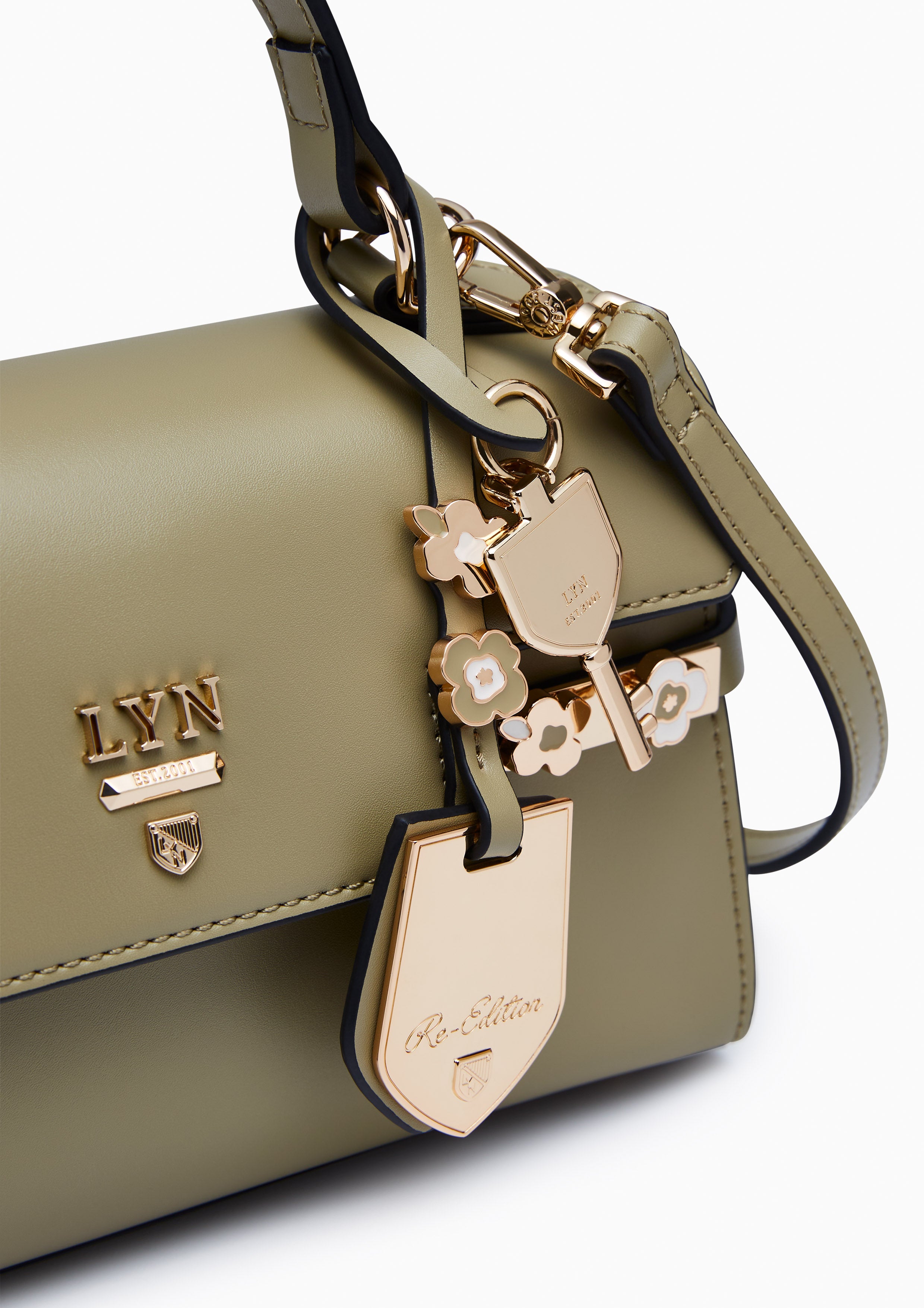 Poppy Fineness M Top Handle Bag Green