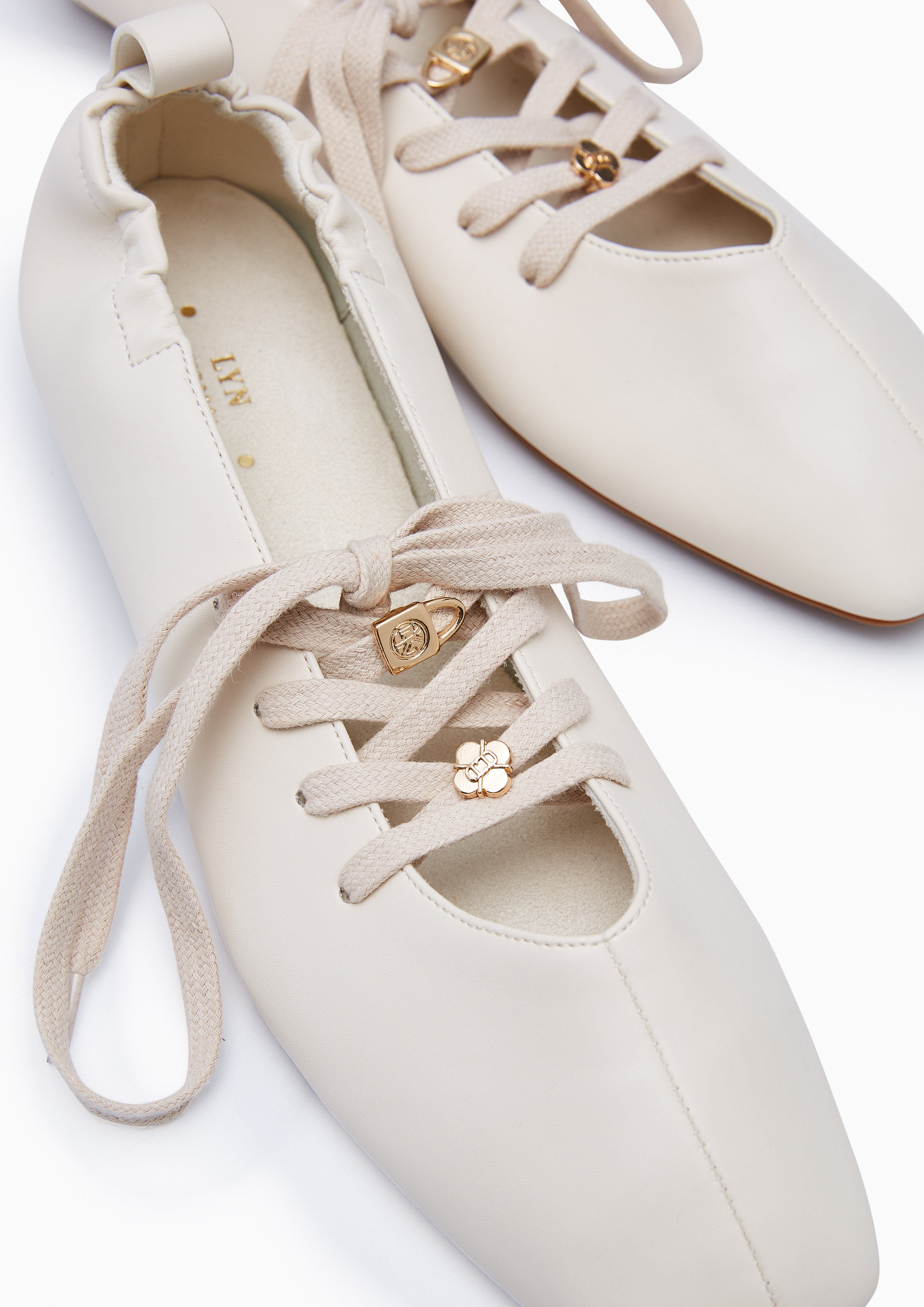 รองเท้าบัลเลต์ รุ่น Neo Ballet