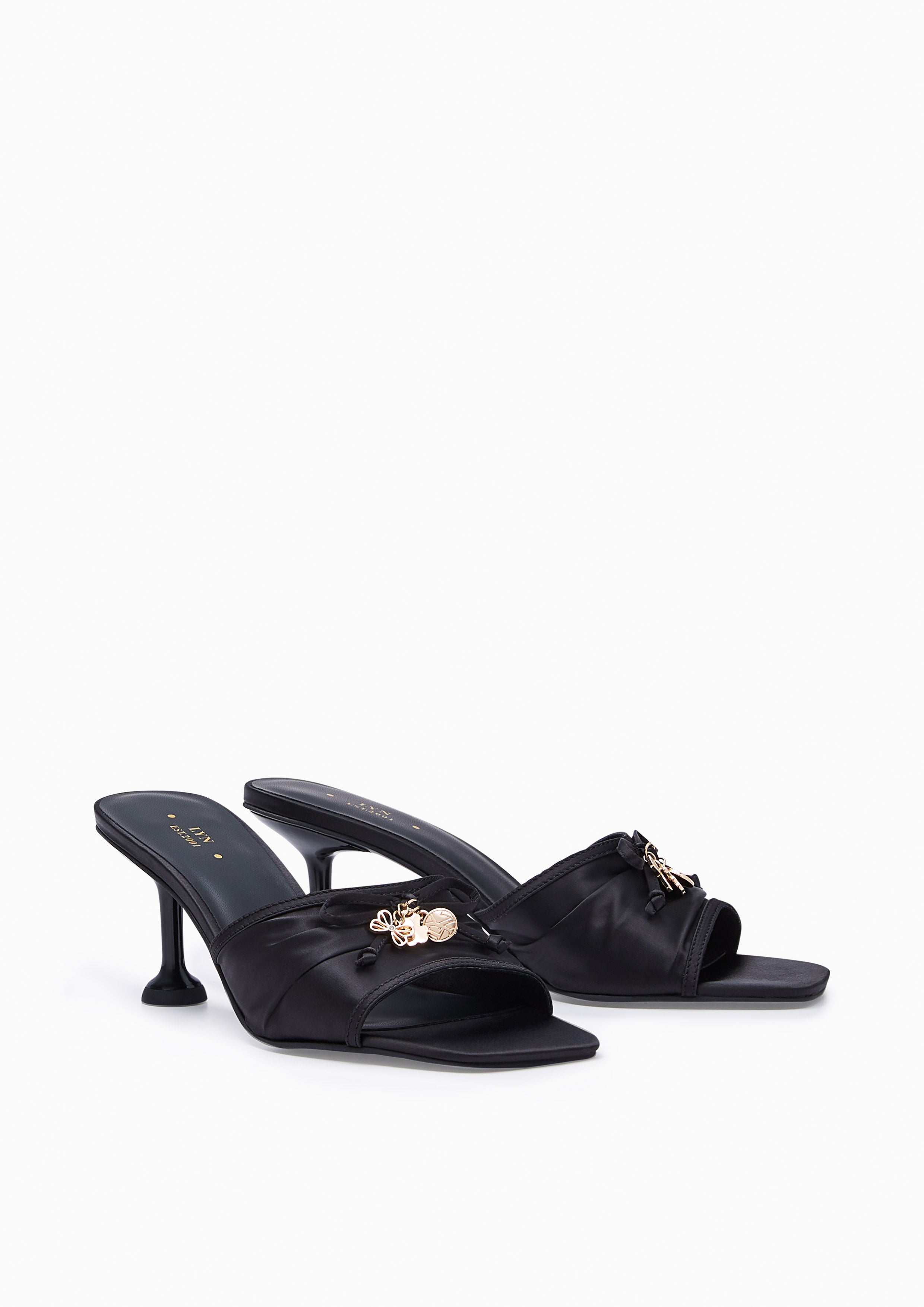 รองเท้าส้นกลางทรงสวม รุ่น Laurel Sandals