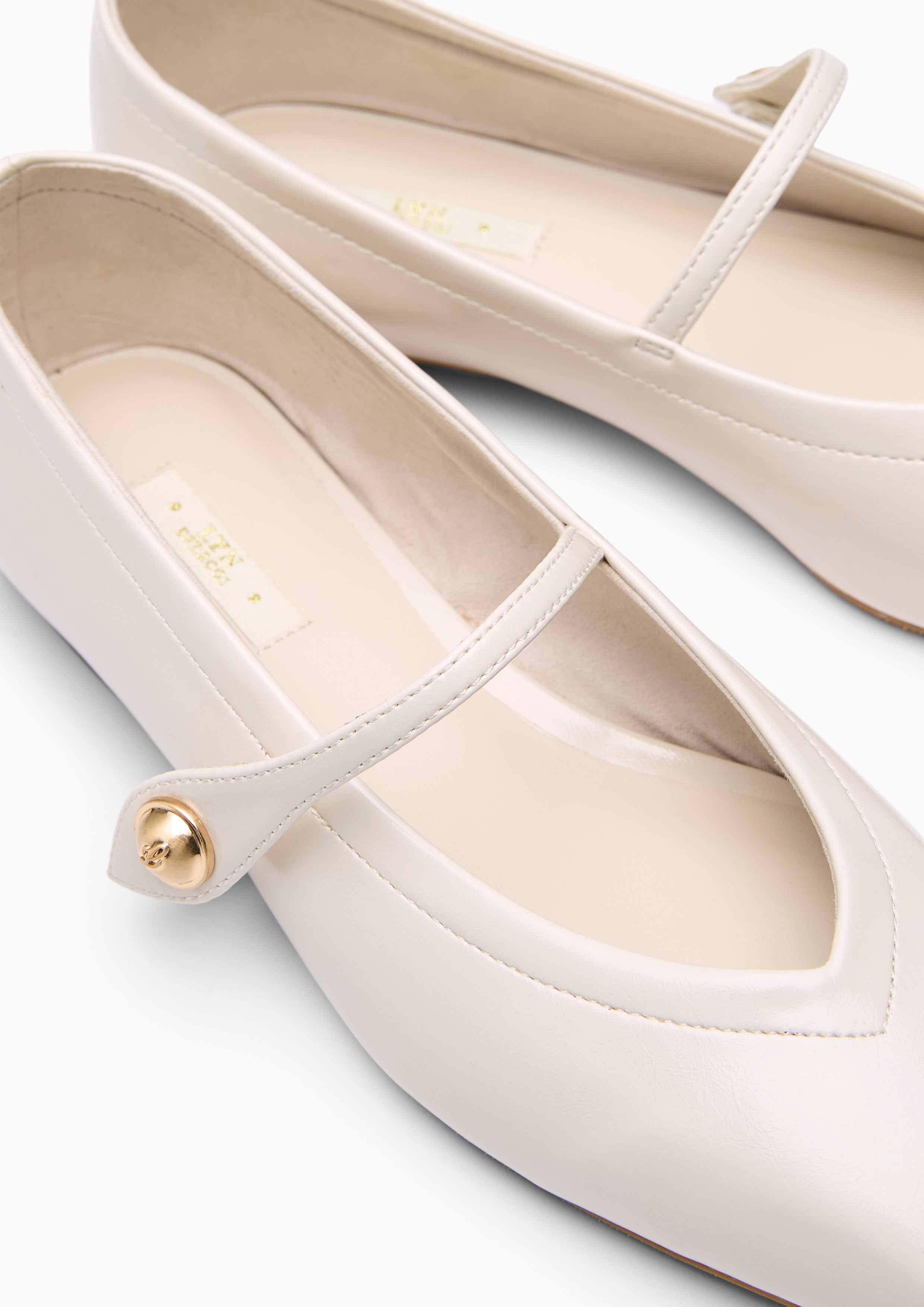Mia Ballet Ivory