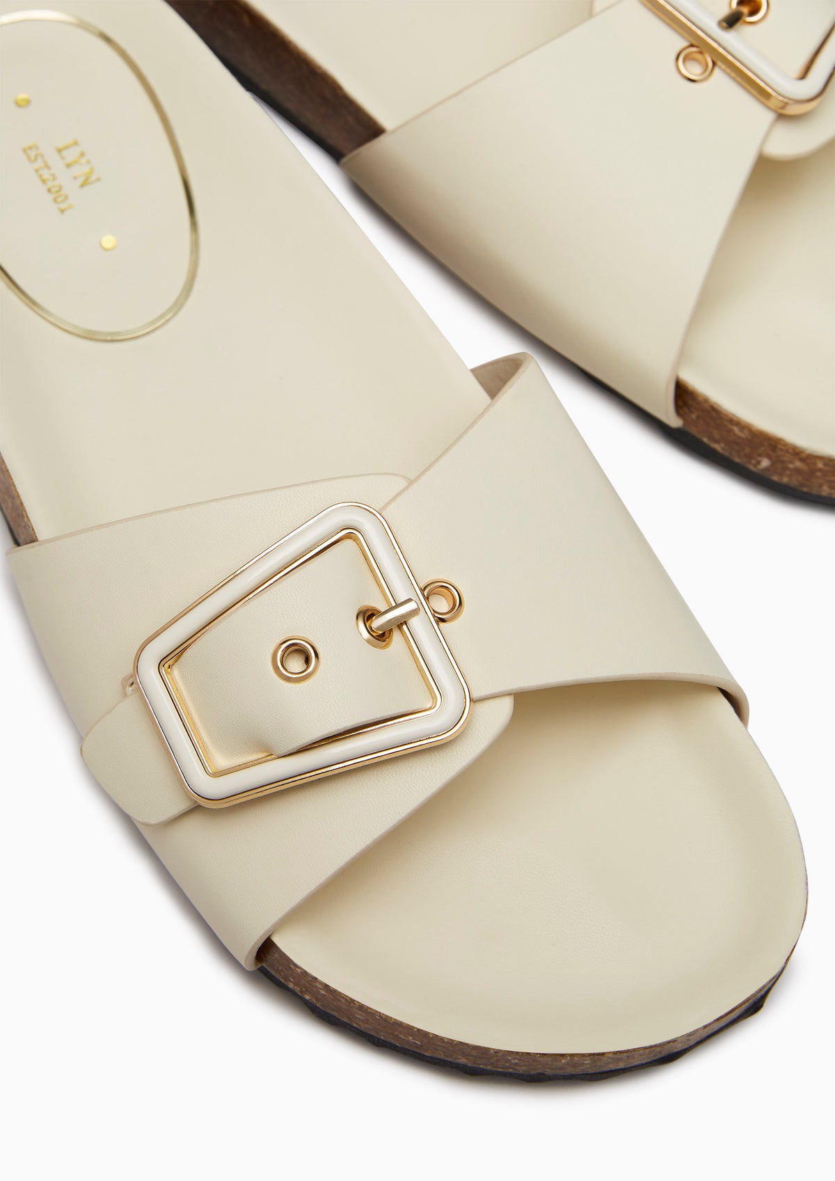 รองเท้าสลิปออน รุ่น Coco Slide Sandal