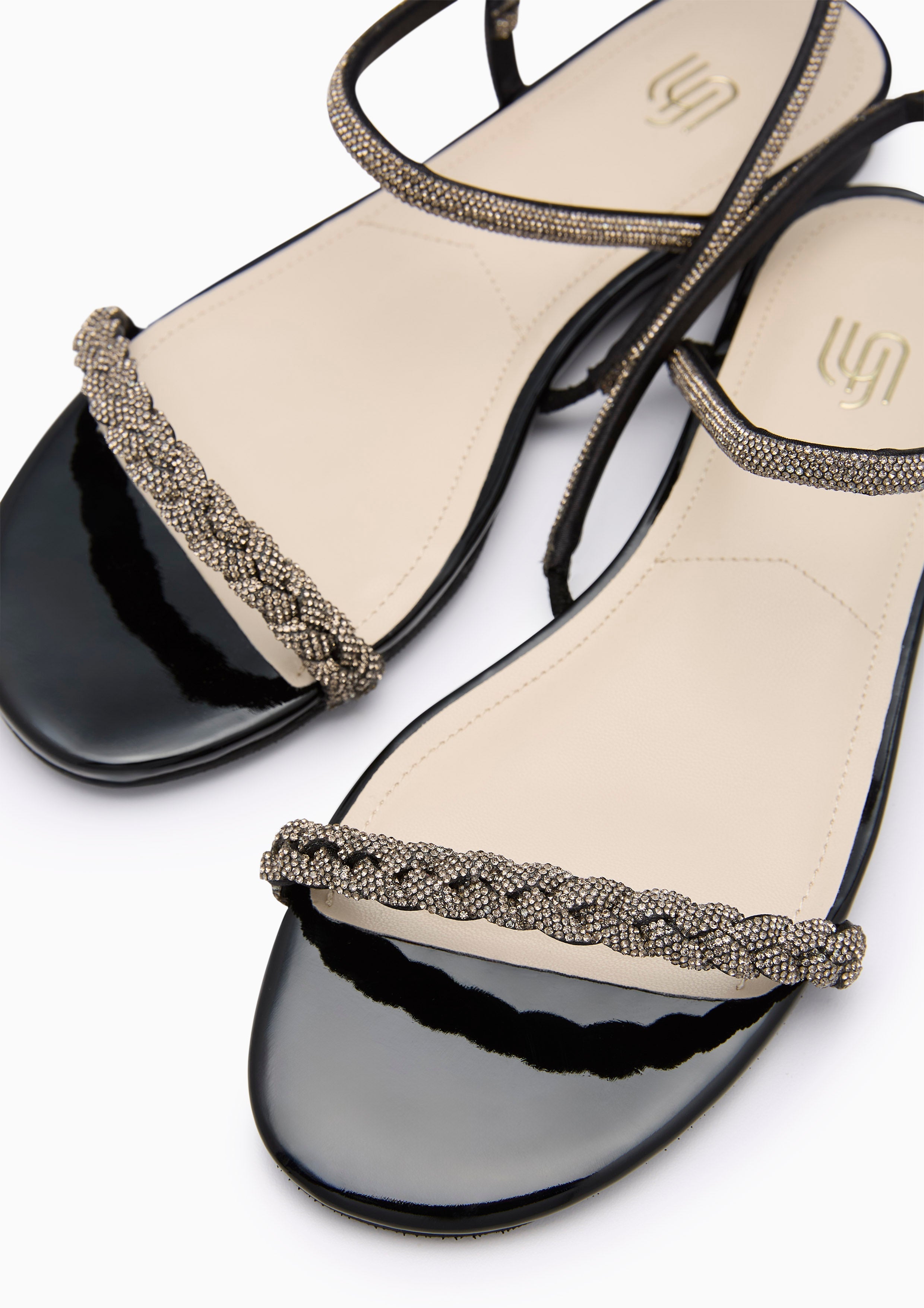 Promise Infinite Flat Sandal Black