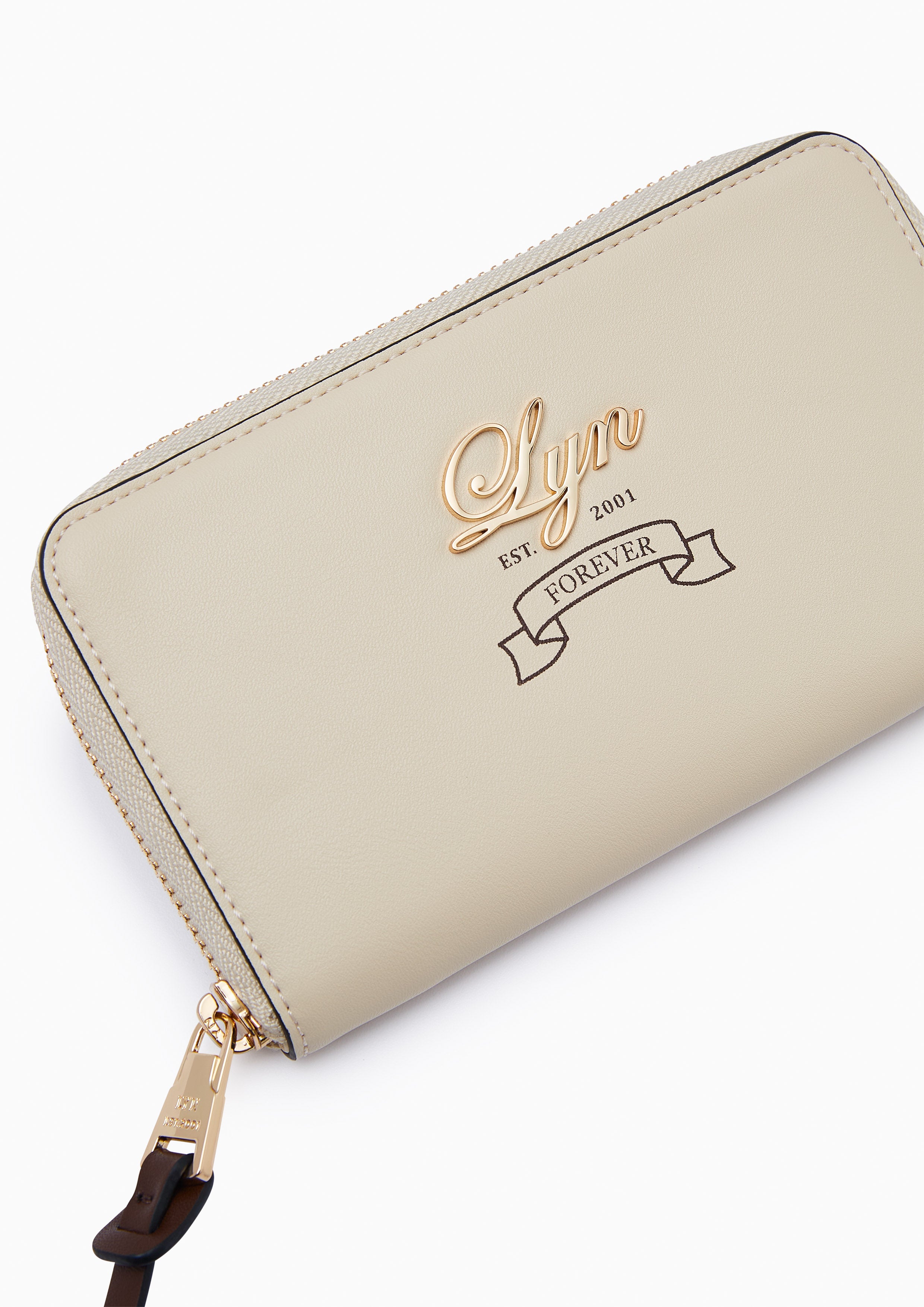 Doechii Zip Semi Wallet Beige