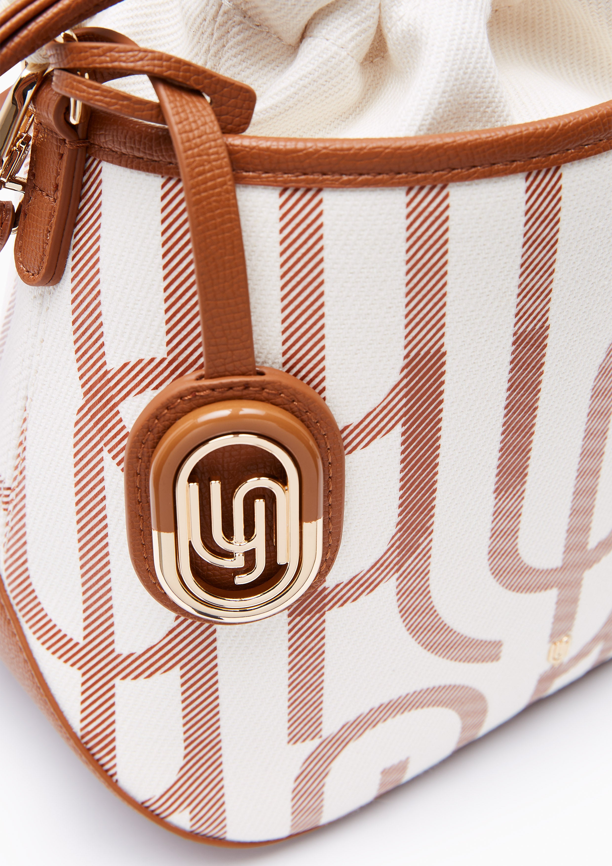 Juniper Infinite S Bucket Bag Brown