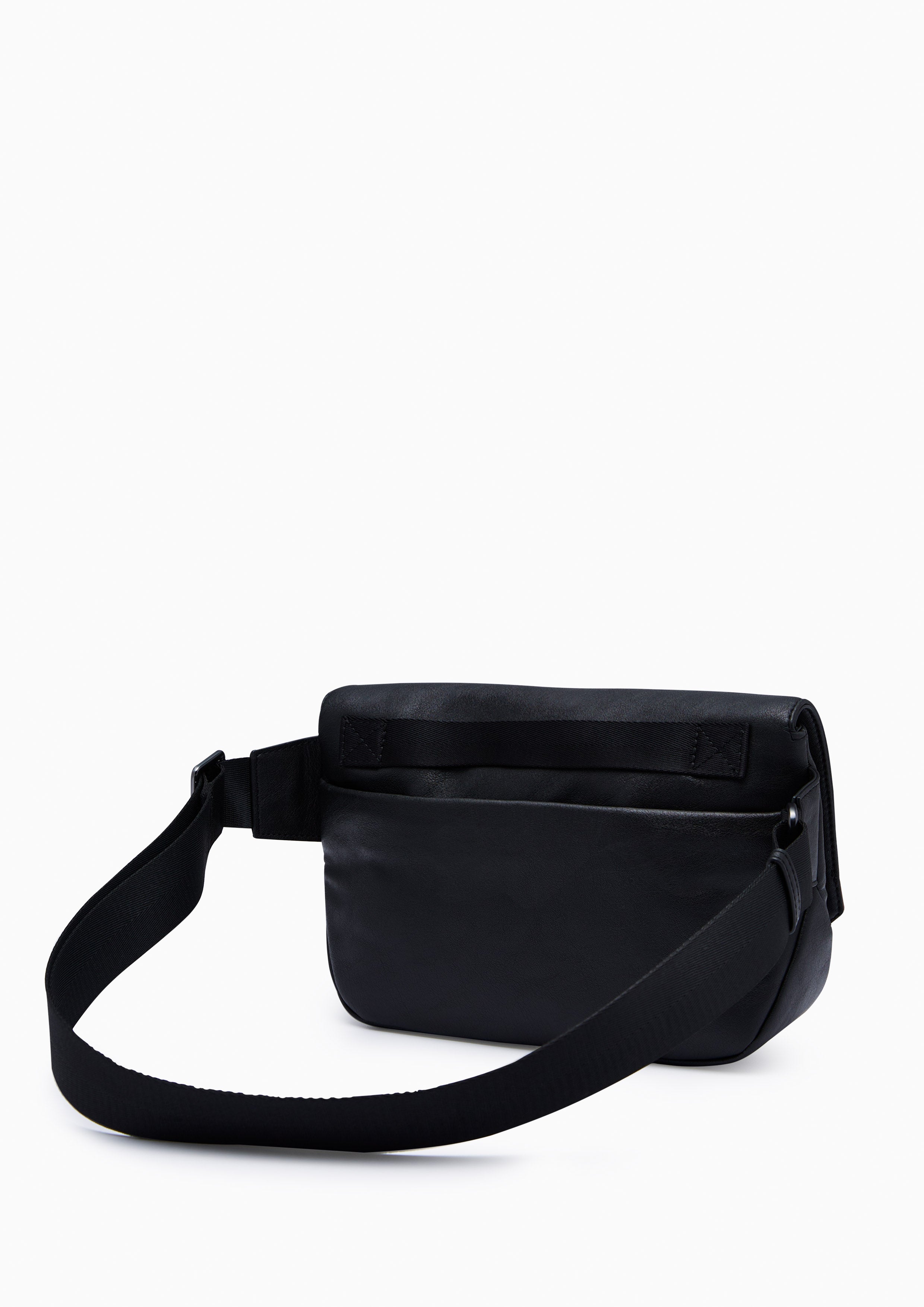 Luke Infinite M Messenger Bag Black