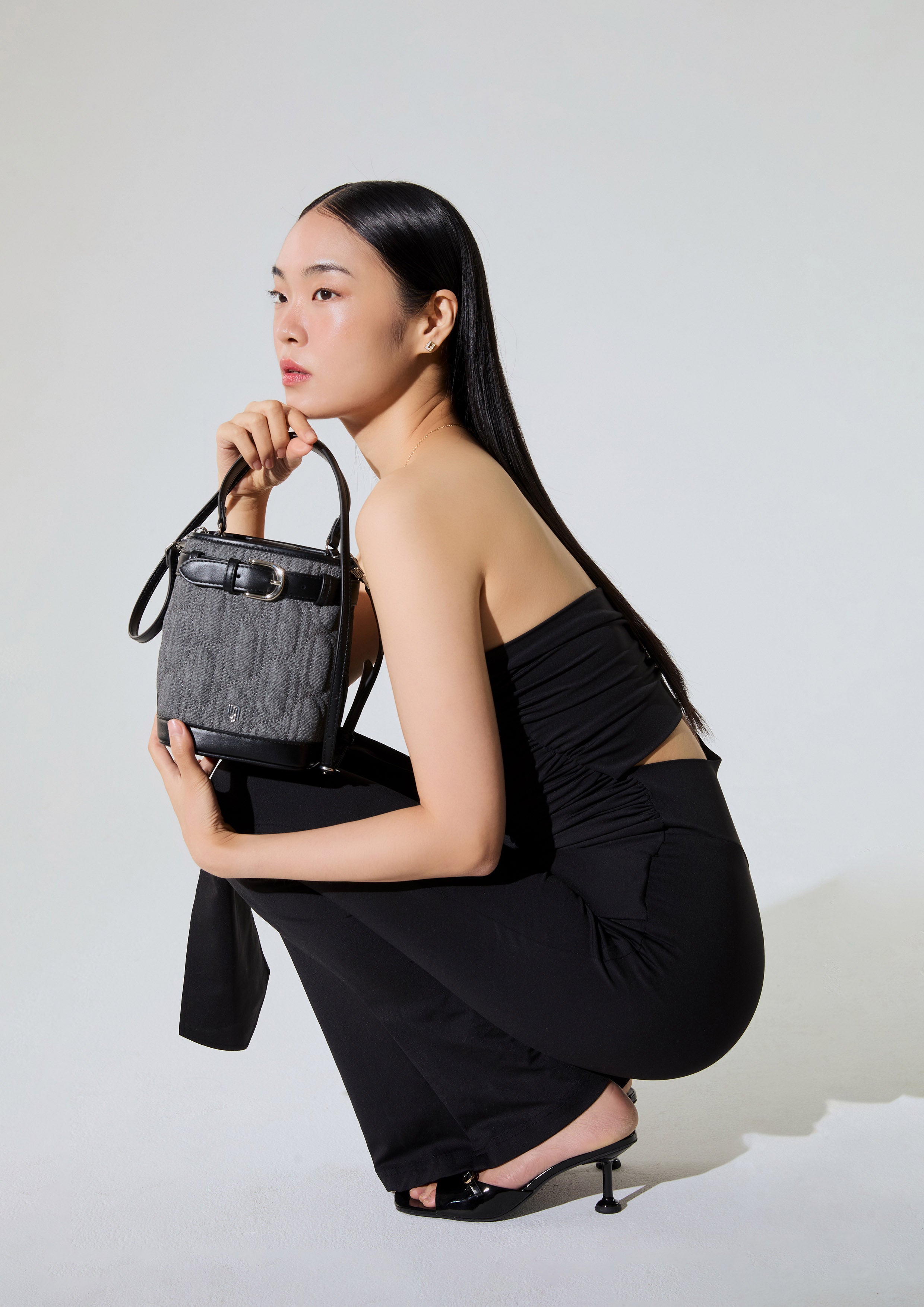 Osmo Infinite Bucket Bag Black