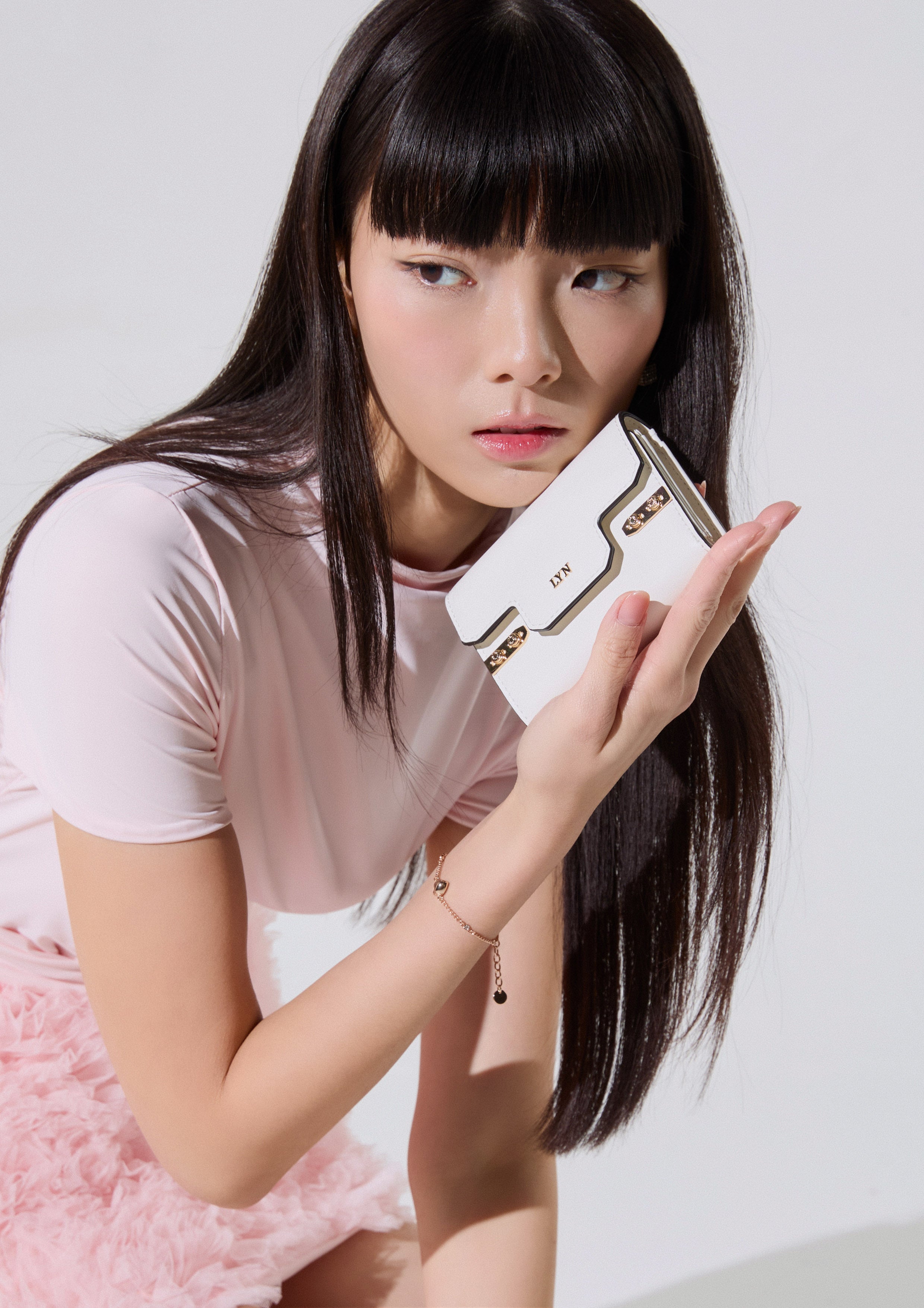 กระเป๋าสตางค์ใบสั้น รุ่น Fineness Revision Short Flap