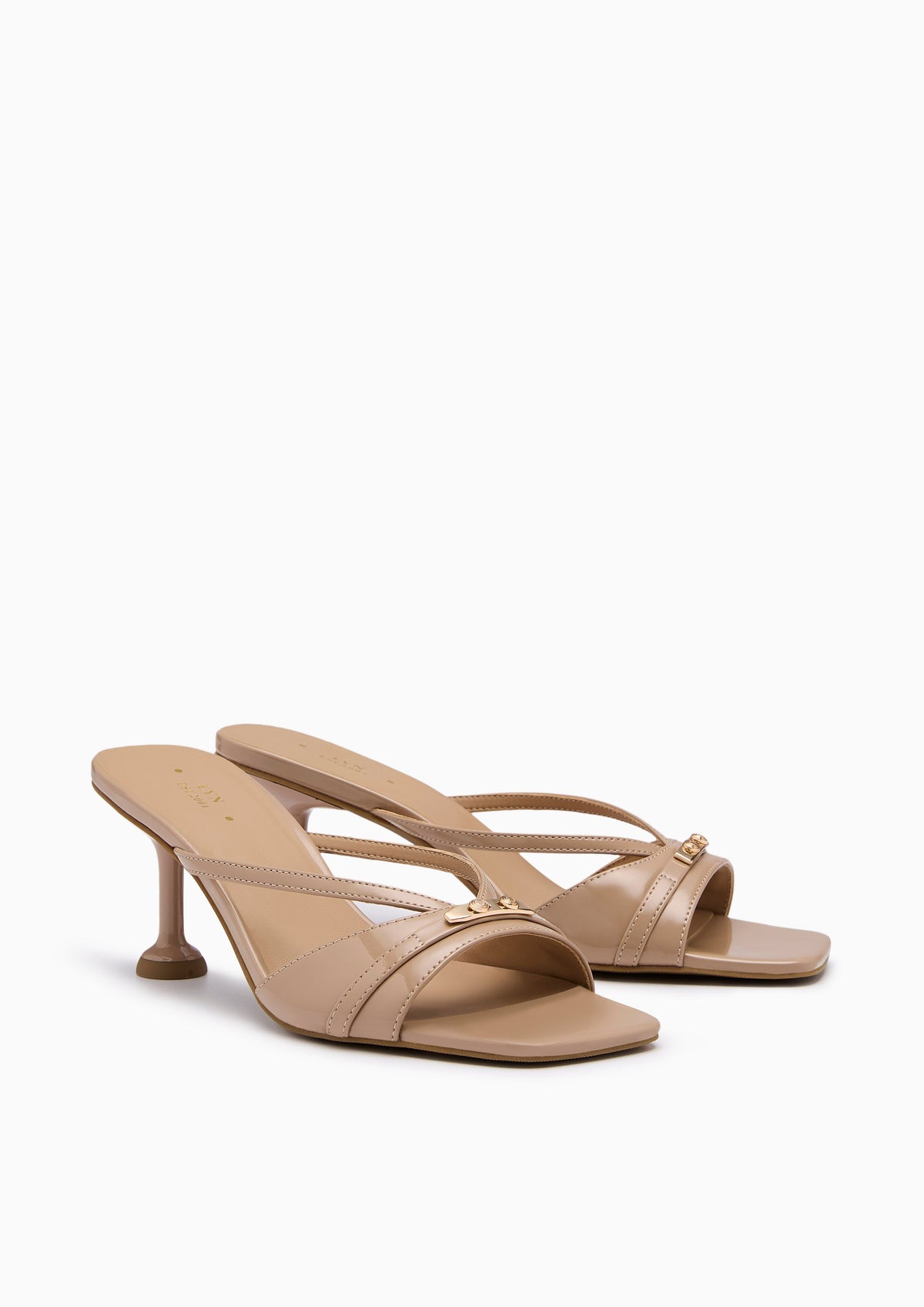 Master Strapy Mid Heel Beige