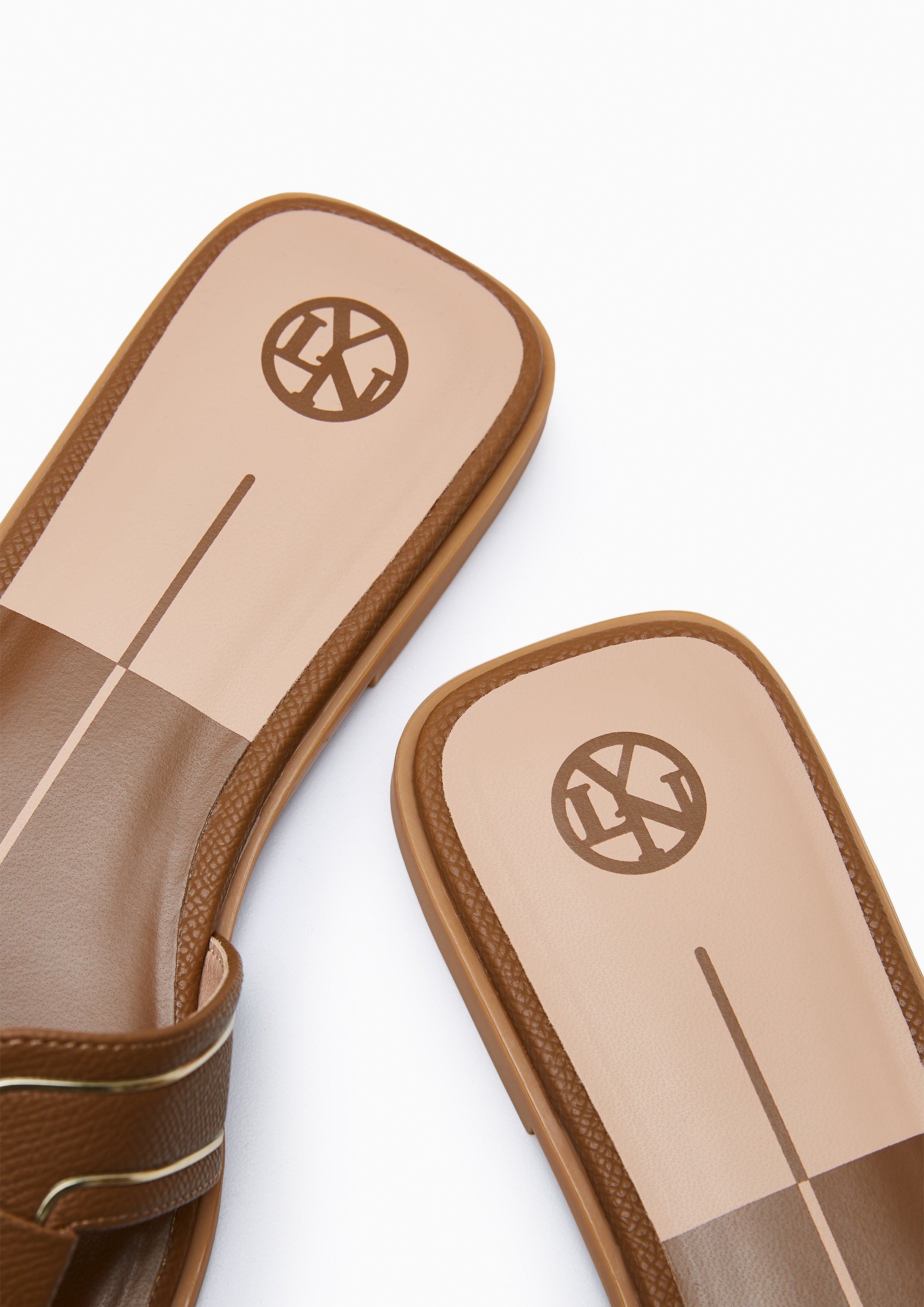 รองเท้าแตะ Hey