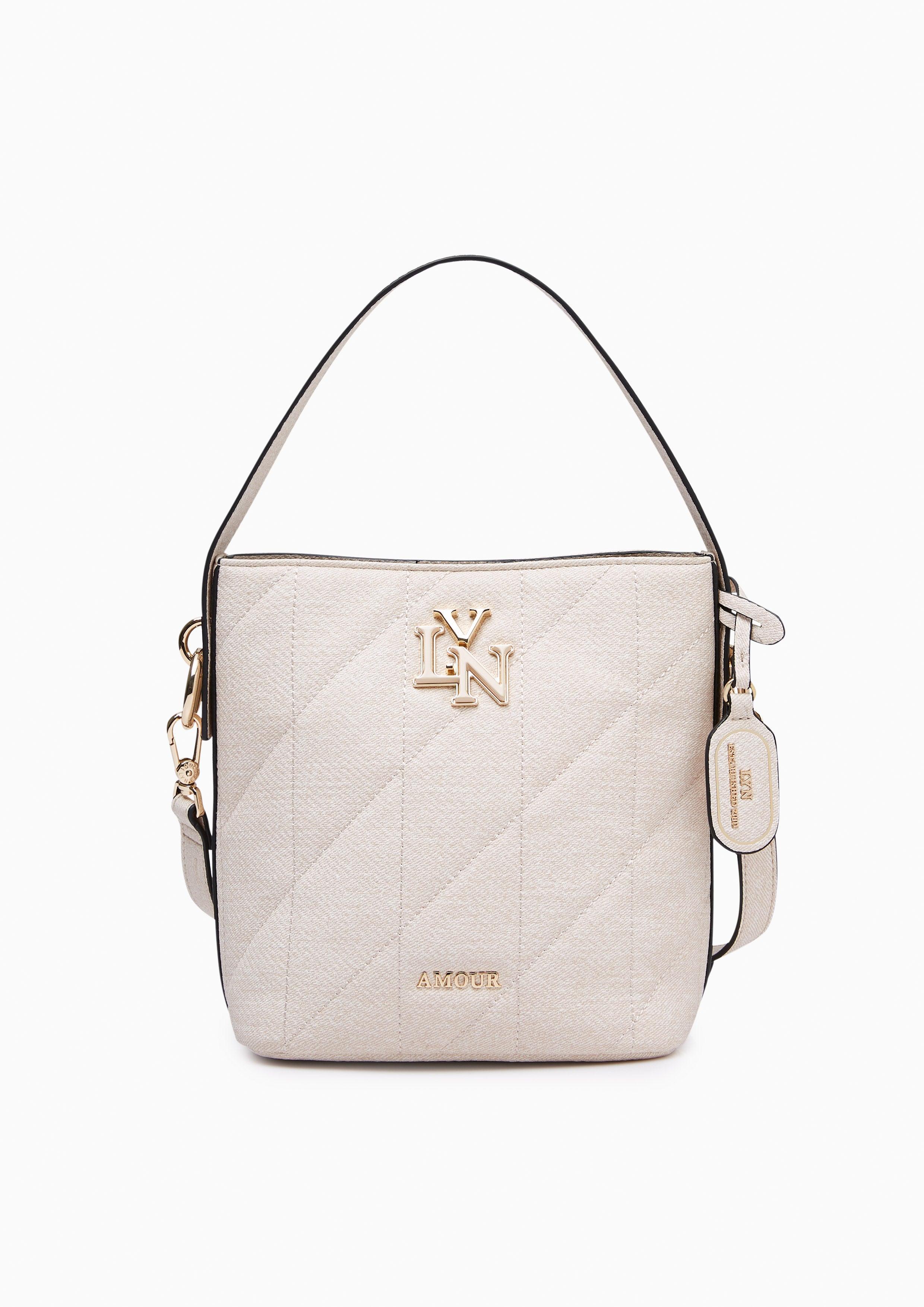 กระเป๋า Gastonia Bucket Bag M