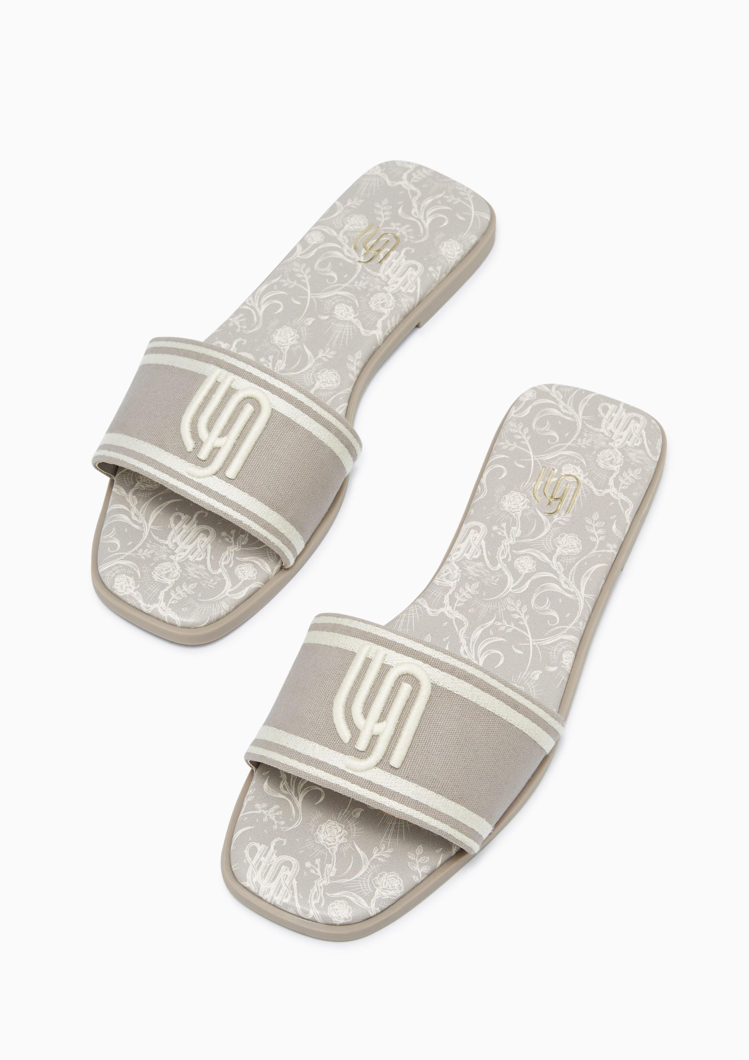 รองเท้าแตะ Maiden Flat Infinite