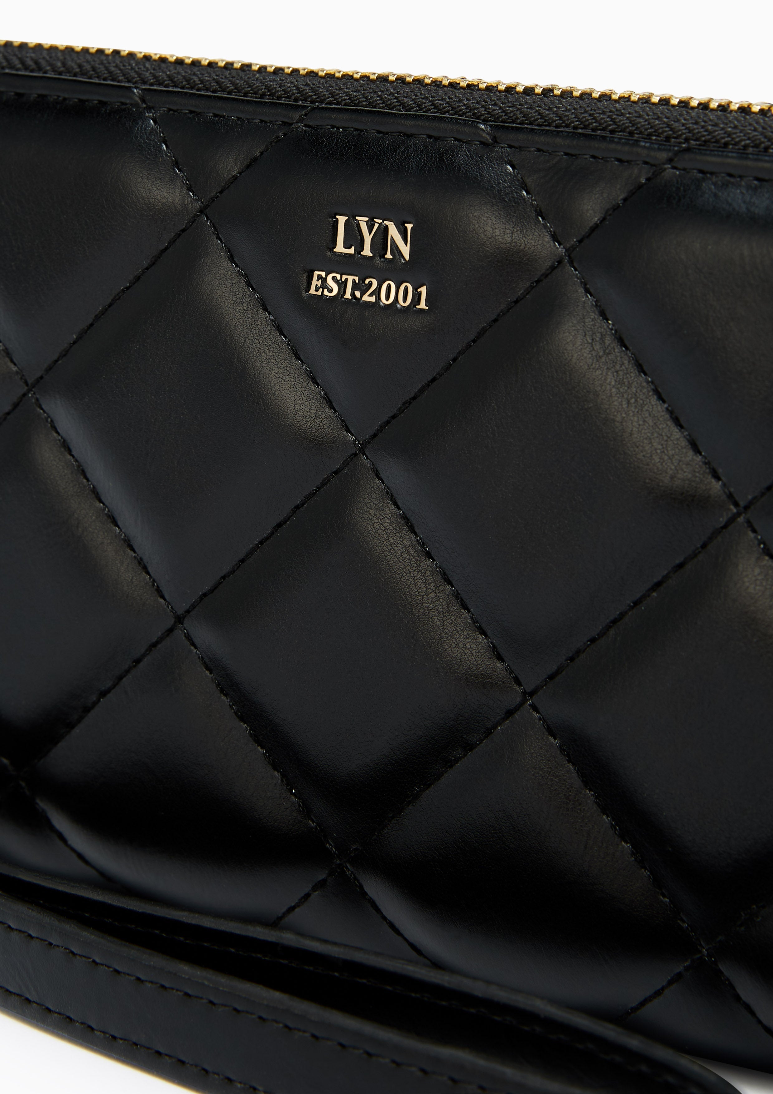 Essential Coin Con Quilt Long Wallet Black