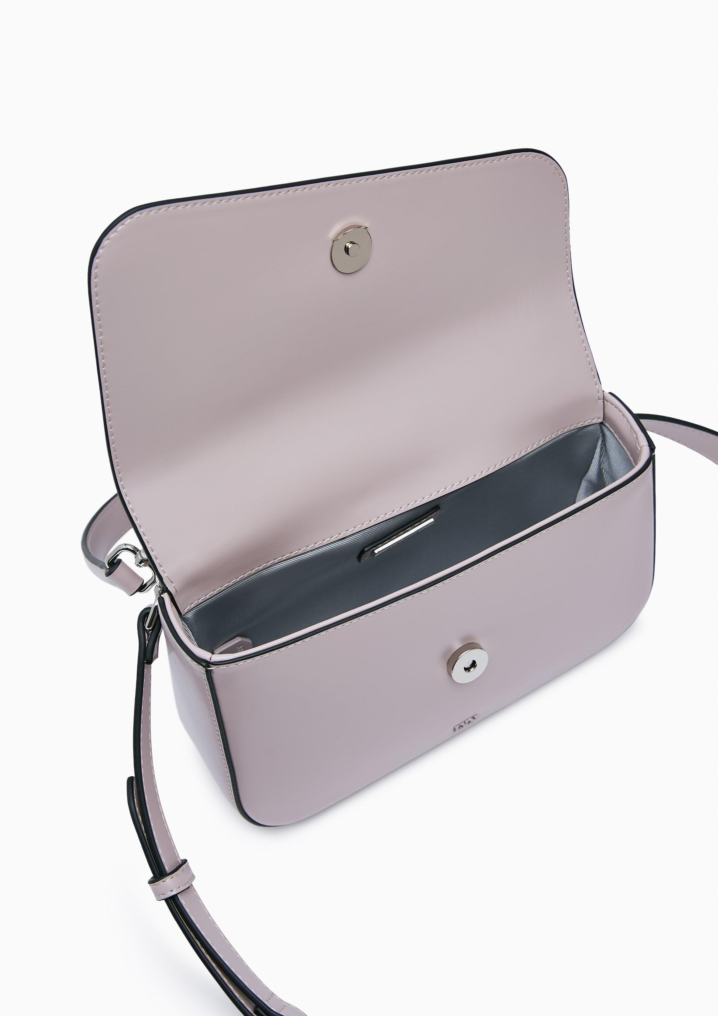 กระเป๋าสะพายไหล่ Imagine Flap