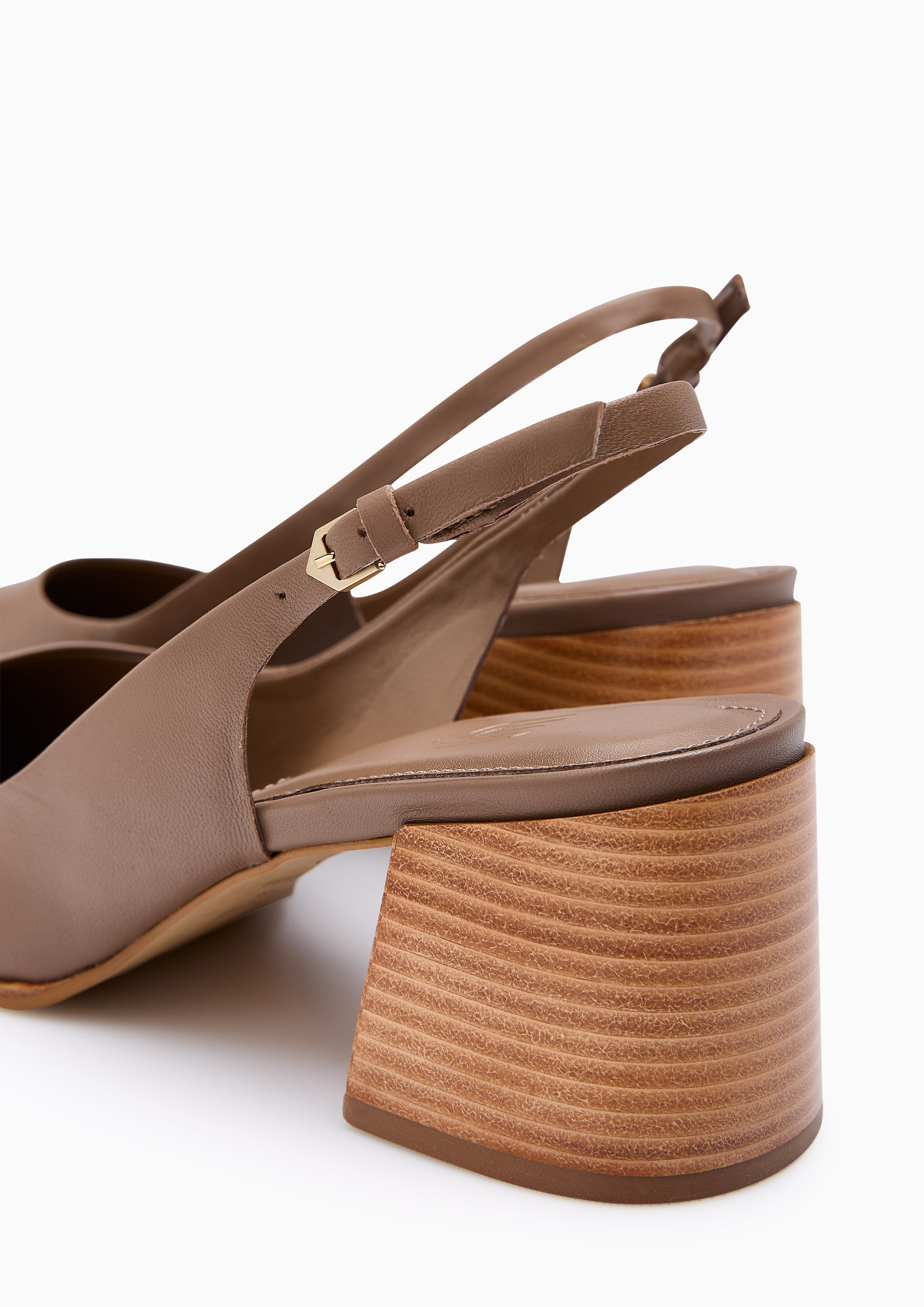 รองเท้าส้นสูงแบบเปิดส้น Carrington