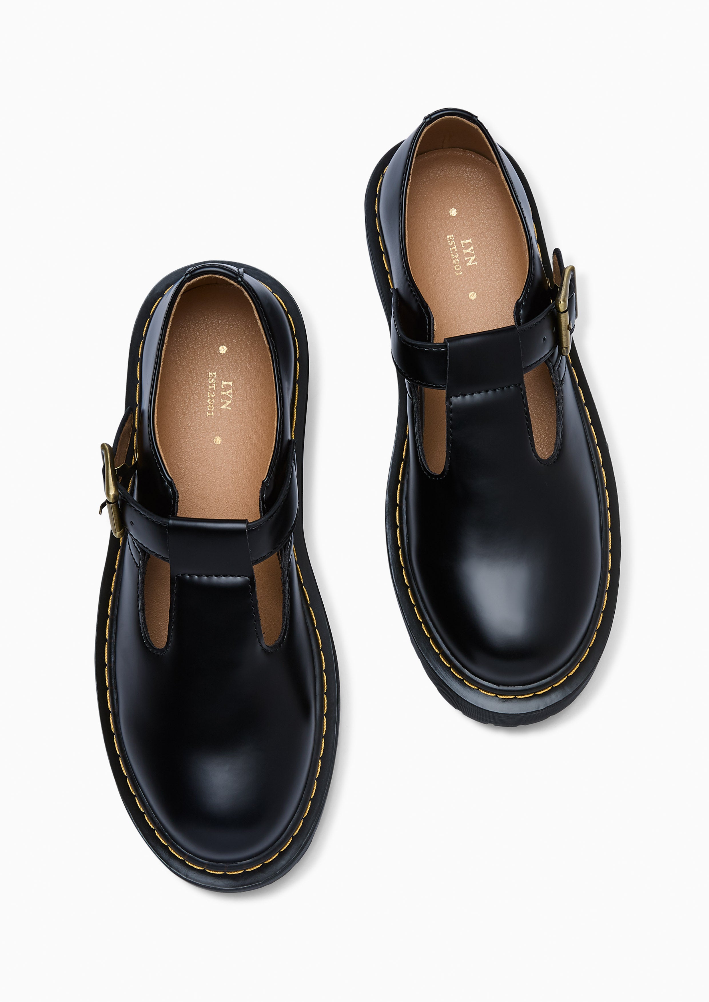 รองเท้าแมรี่เจน Beacon