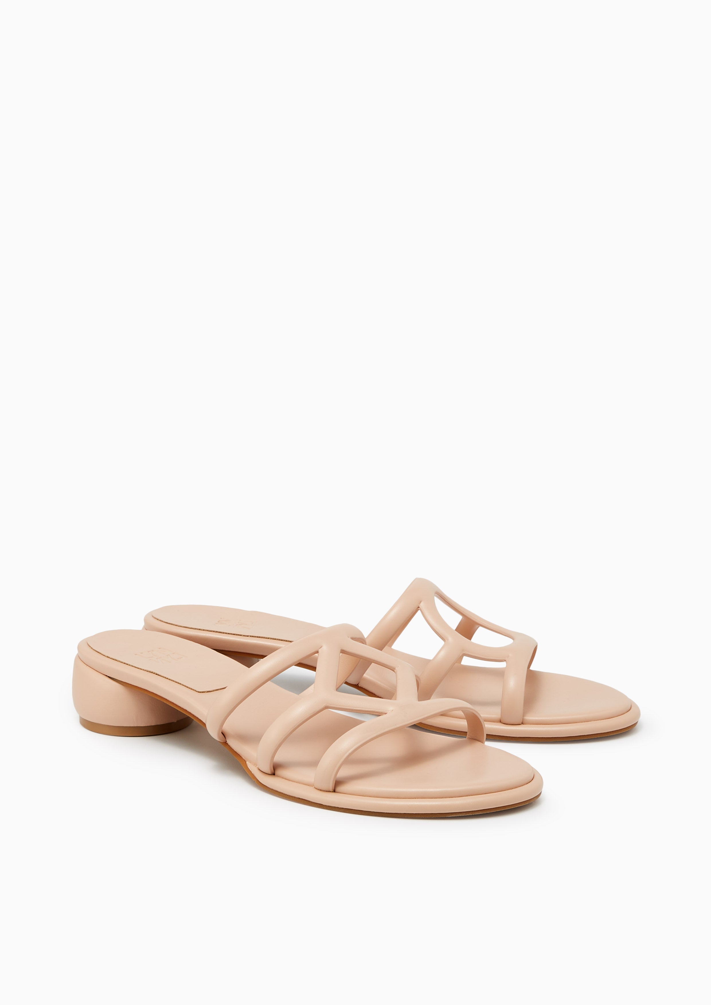 รองเท้าส้นสูง Lilly