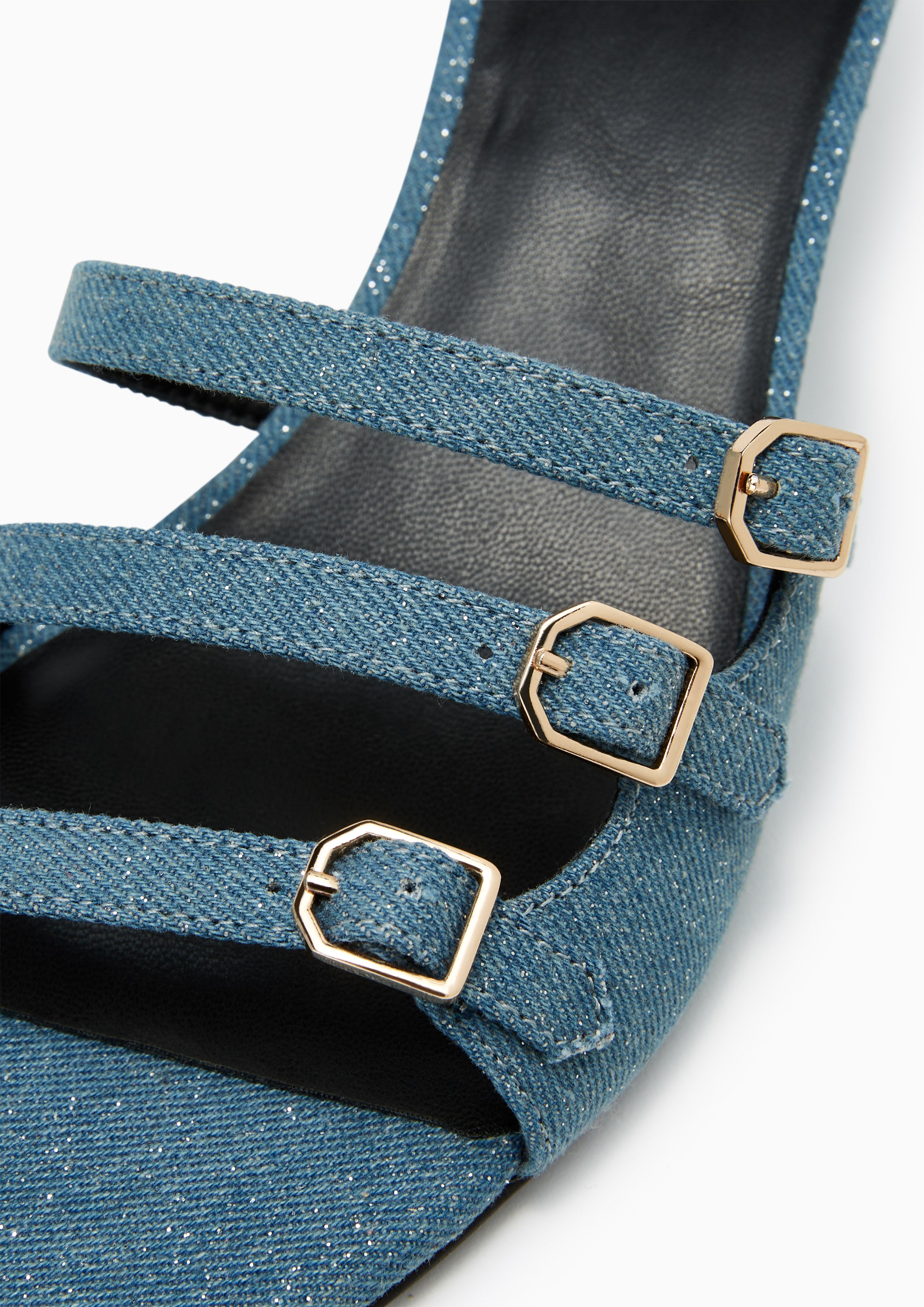 รองเท้าส้นสูงผ้ายีนส์ Caden Denim